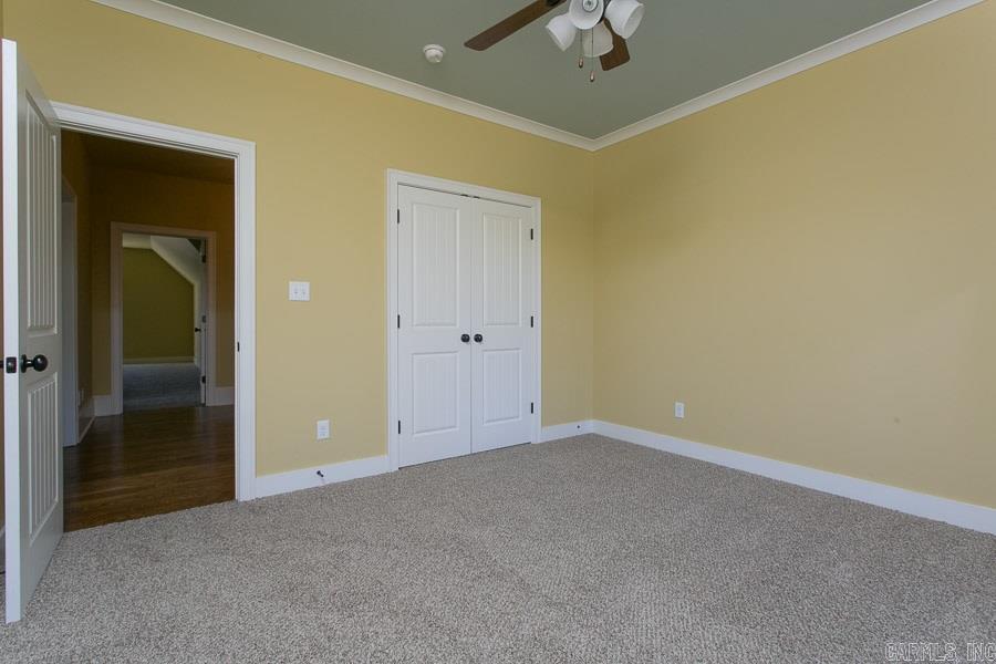 WOODLANDS EDGE - Residential