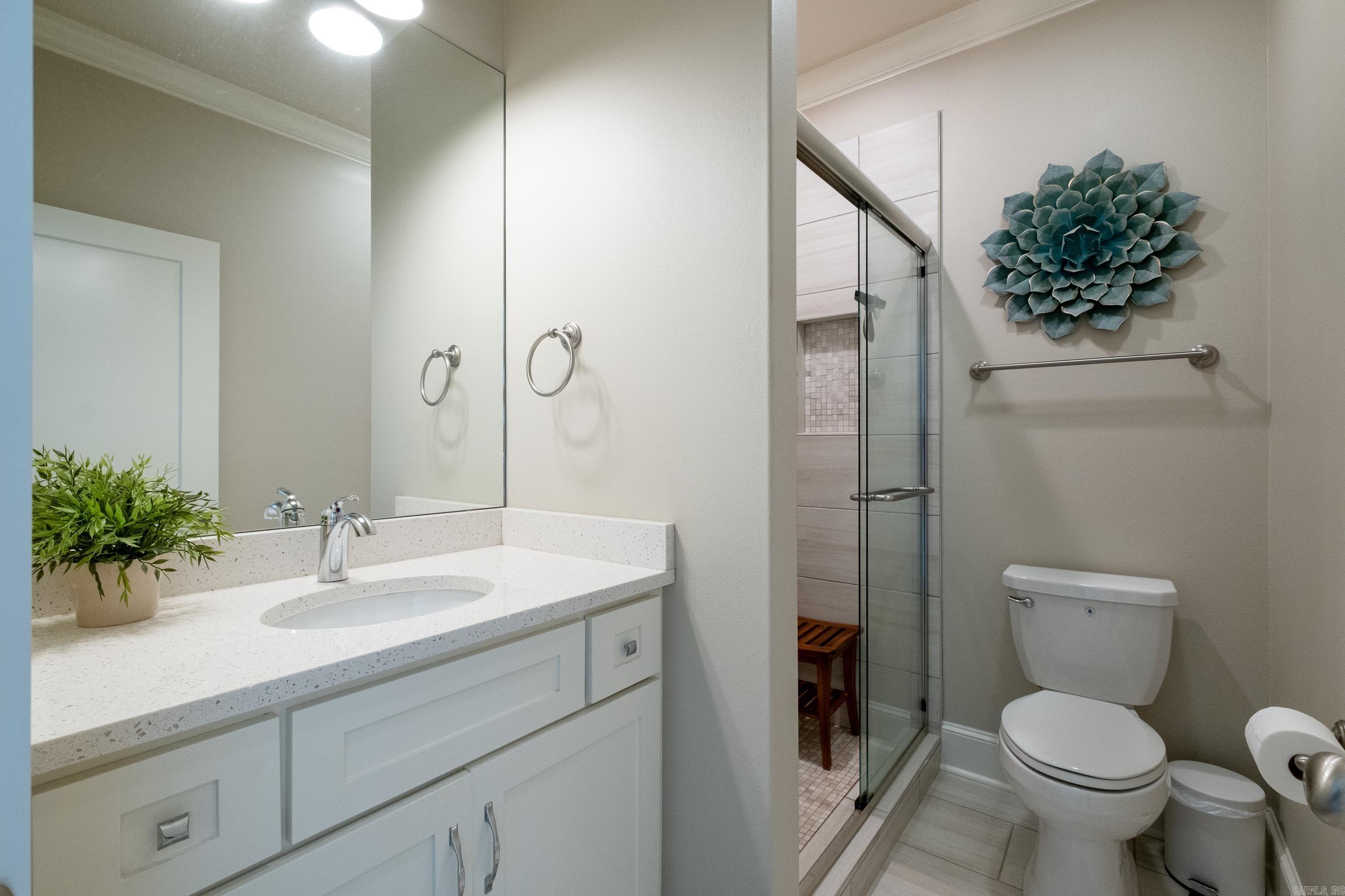 CHENAL VALLEY "ENSBURY PLACE" - Residential