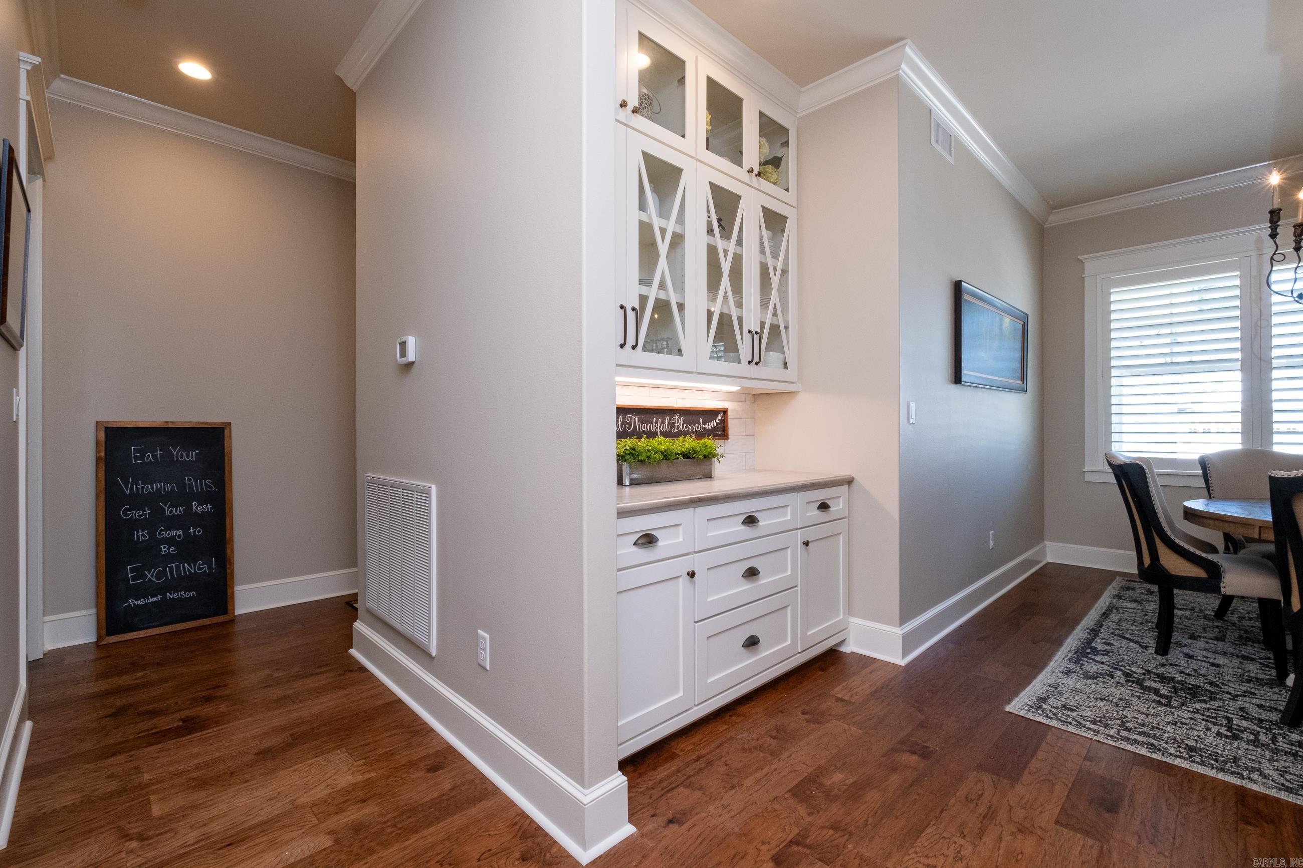 CHENAL VALLEY "ENSBURY PLACE" - Residential