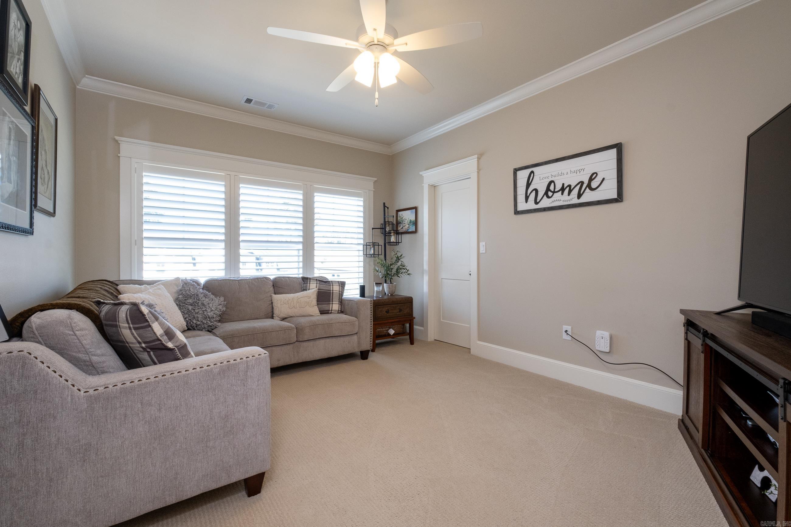 CHENAL VALLEY "ENSBURY PLACE" - Residential