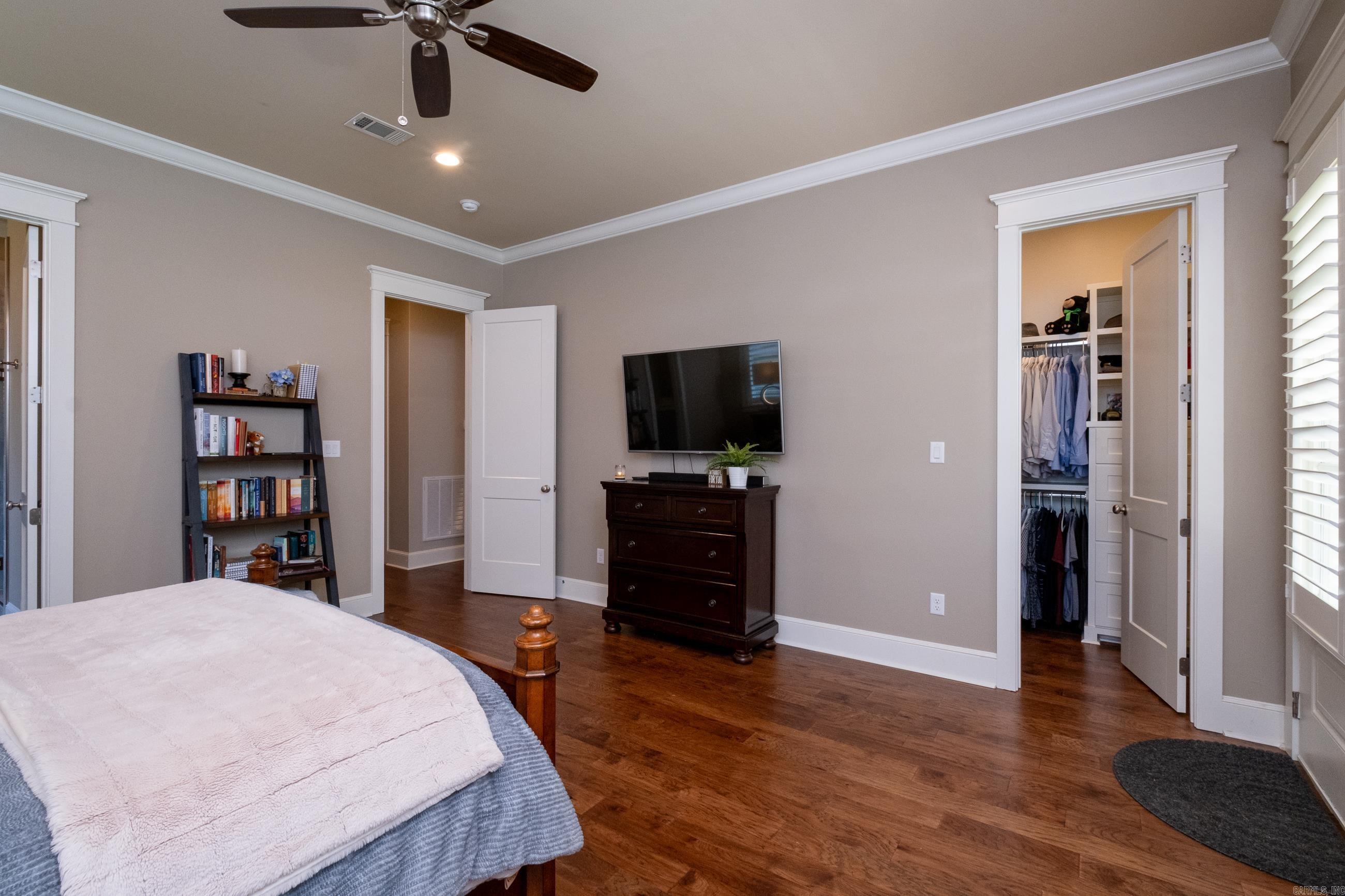 CHENAL VALLEY "ENSBURY PLACE" - Residential