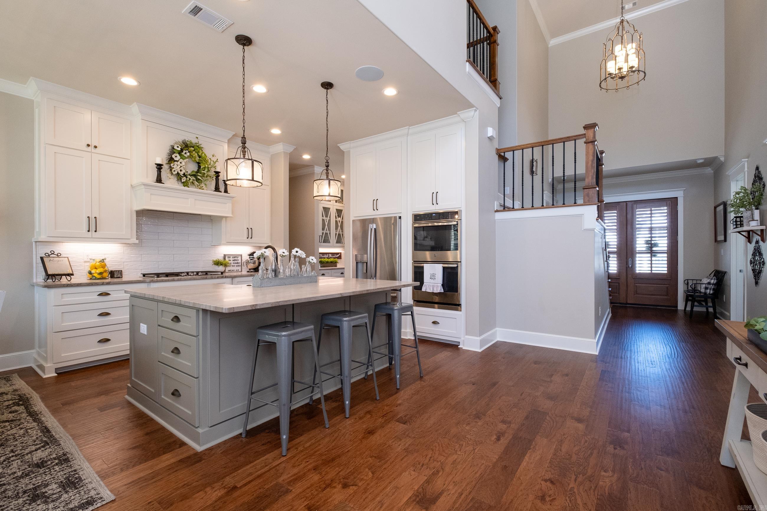 CHENAL VALLEY "ENSBURY PLACE" - Residential