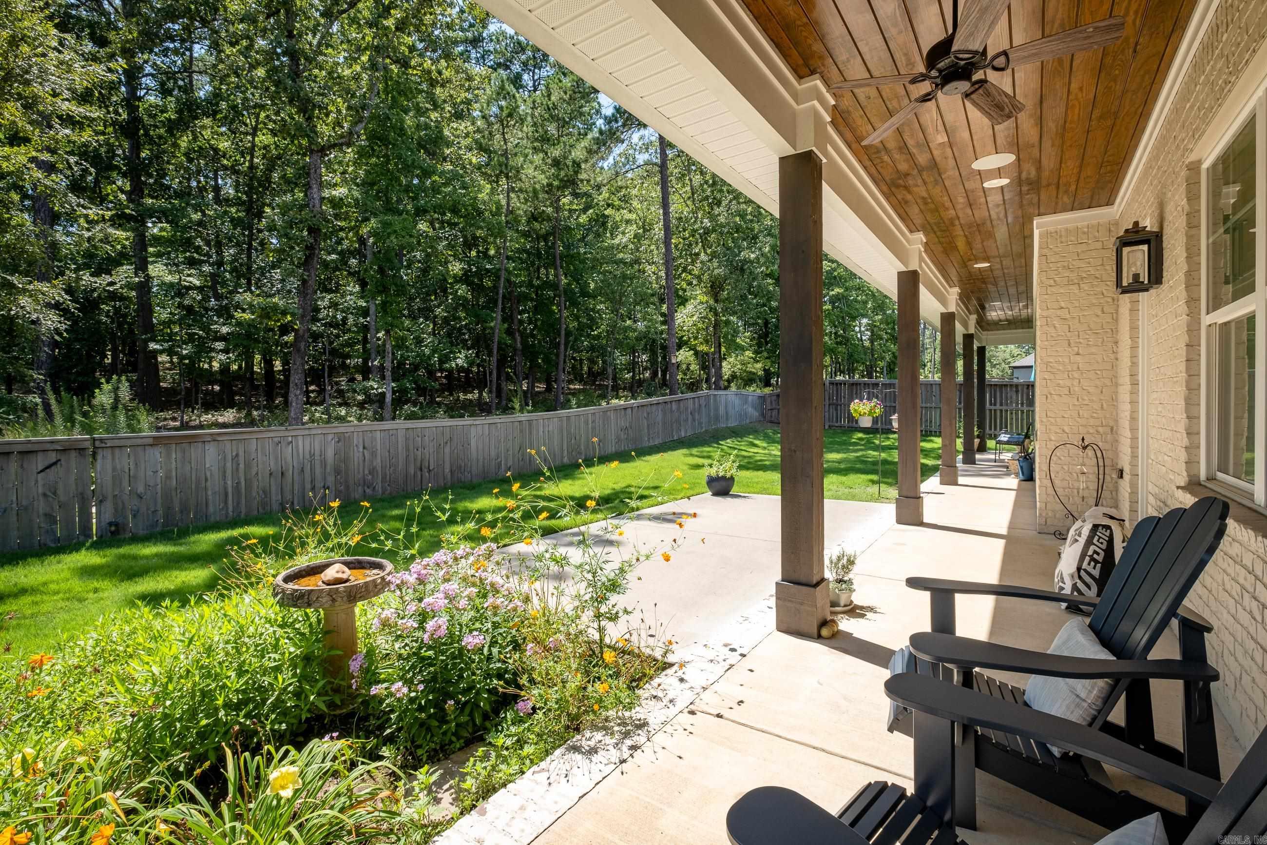 CHENAL VALLEY "ENSBURY PLACE" - Residential