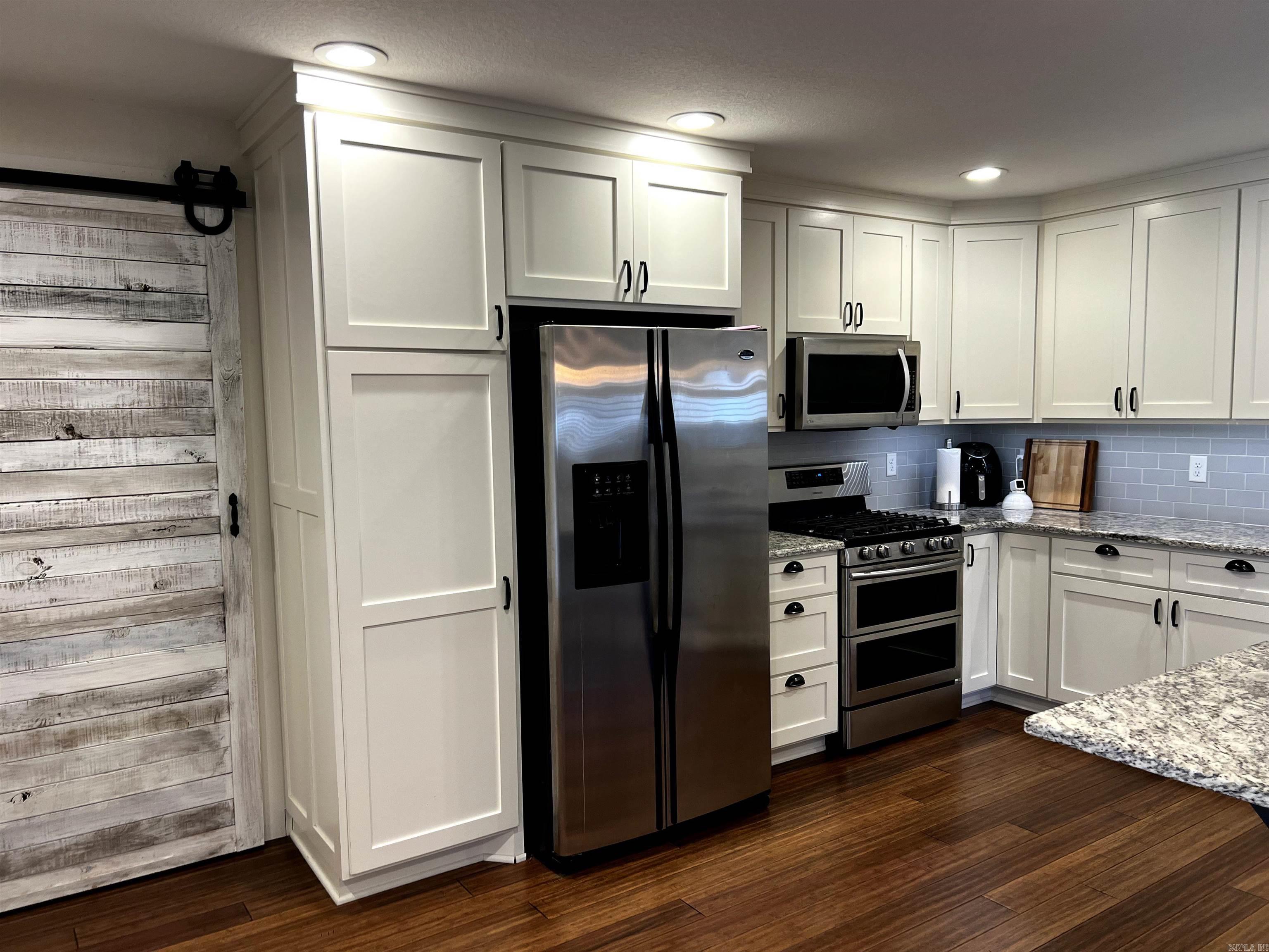 COLONY WEST ADDN - Residential