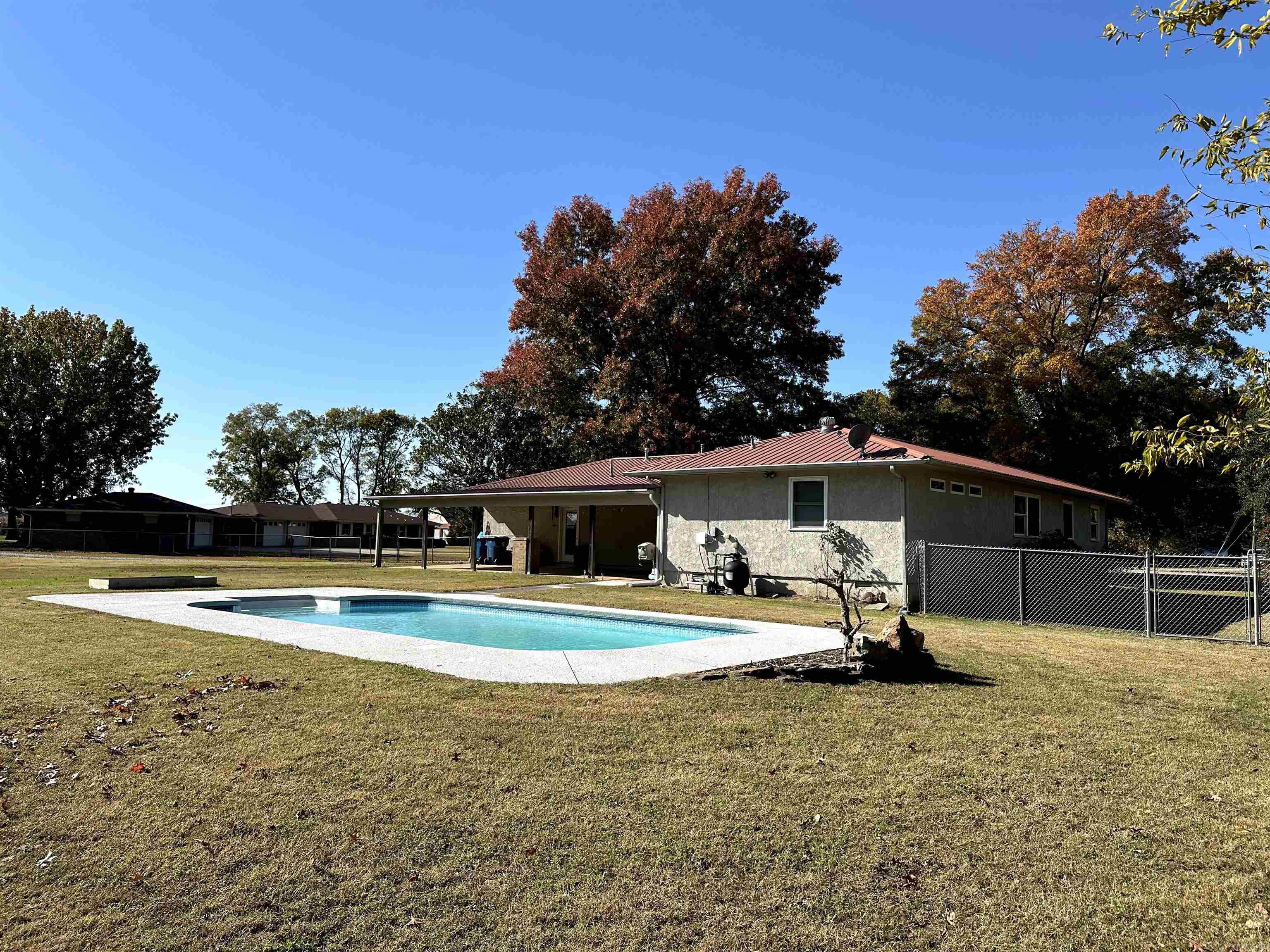 COLONY WEST ADDN - Residential