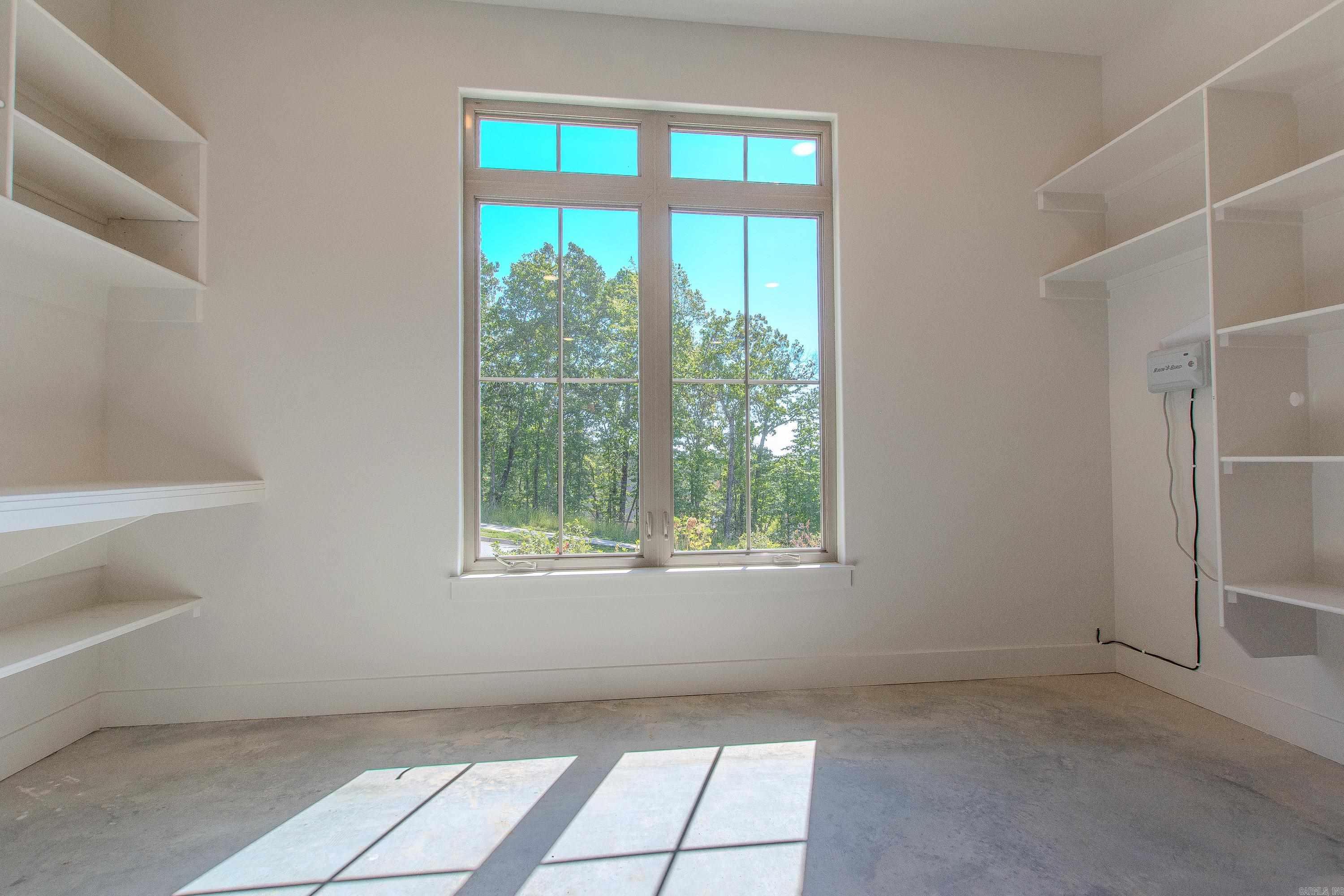 BEAR DEN ESTATES - Residential