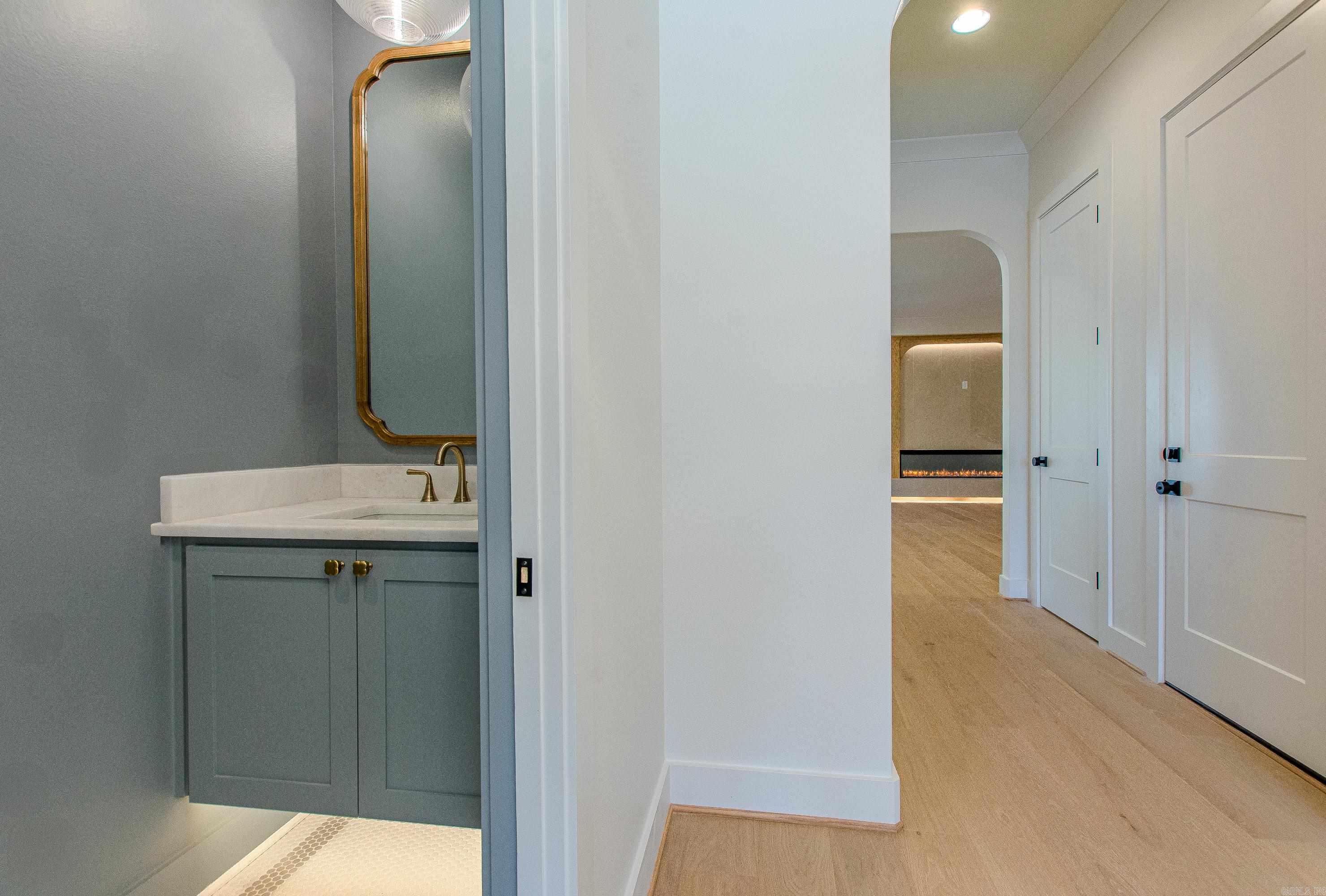 BEAR DEN ESTATES - Residential