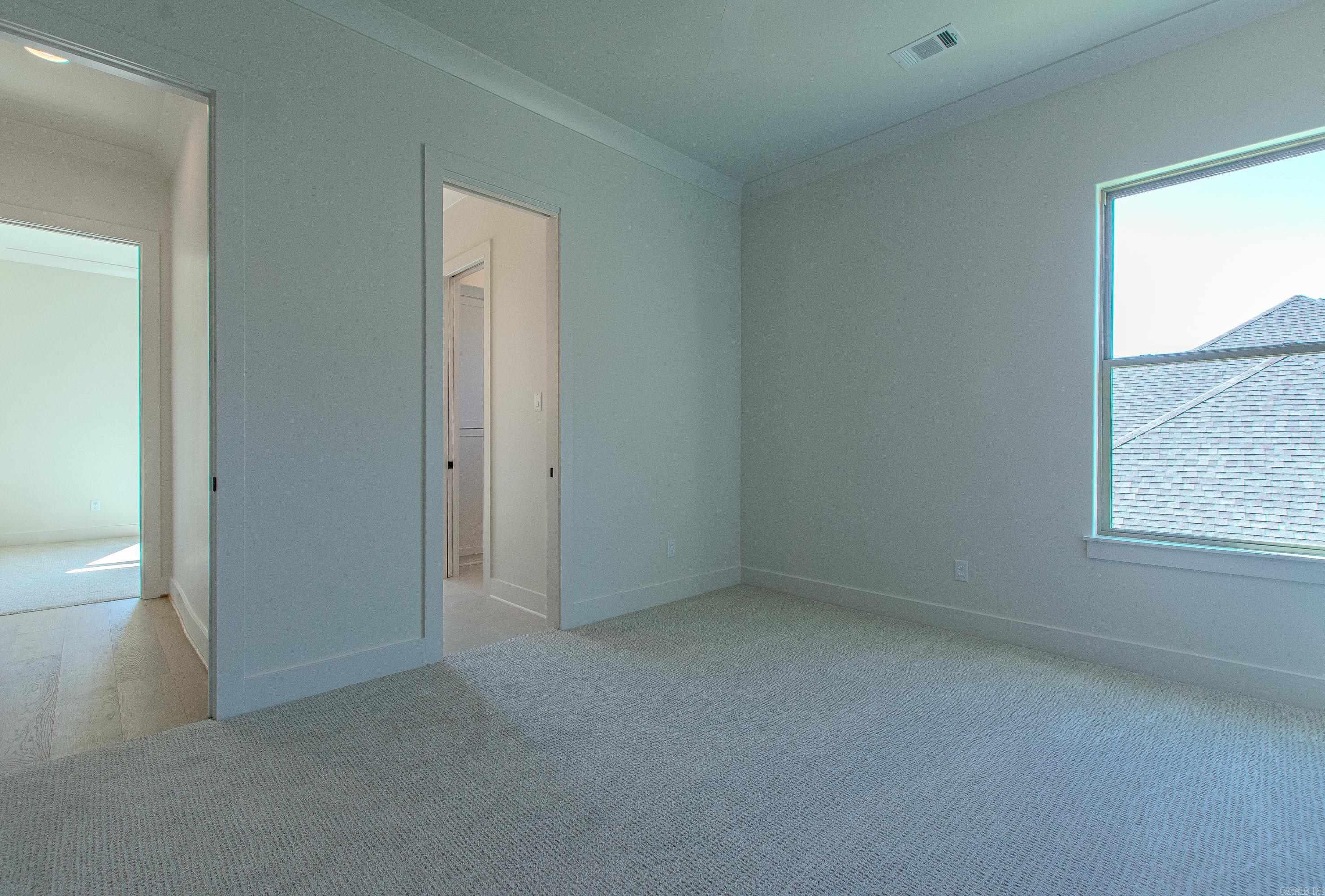 BEAR DEN ESTATES - Residential