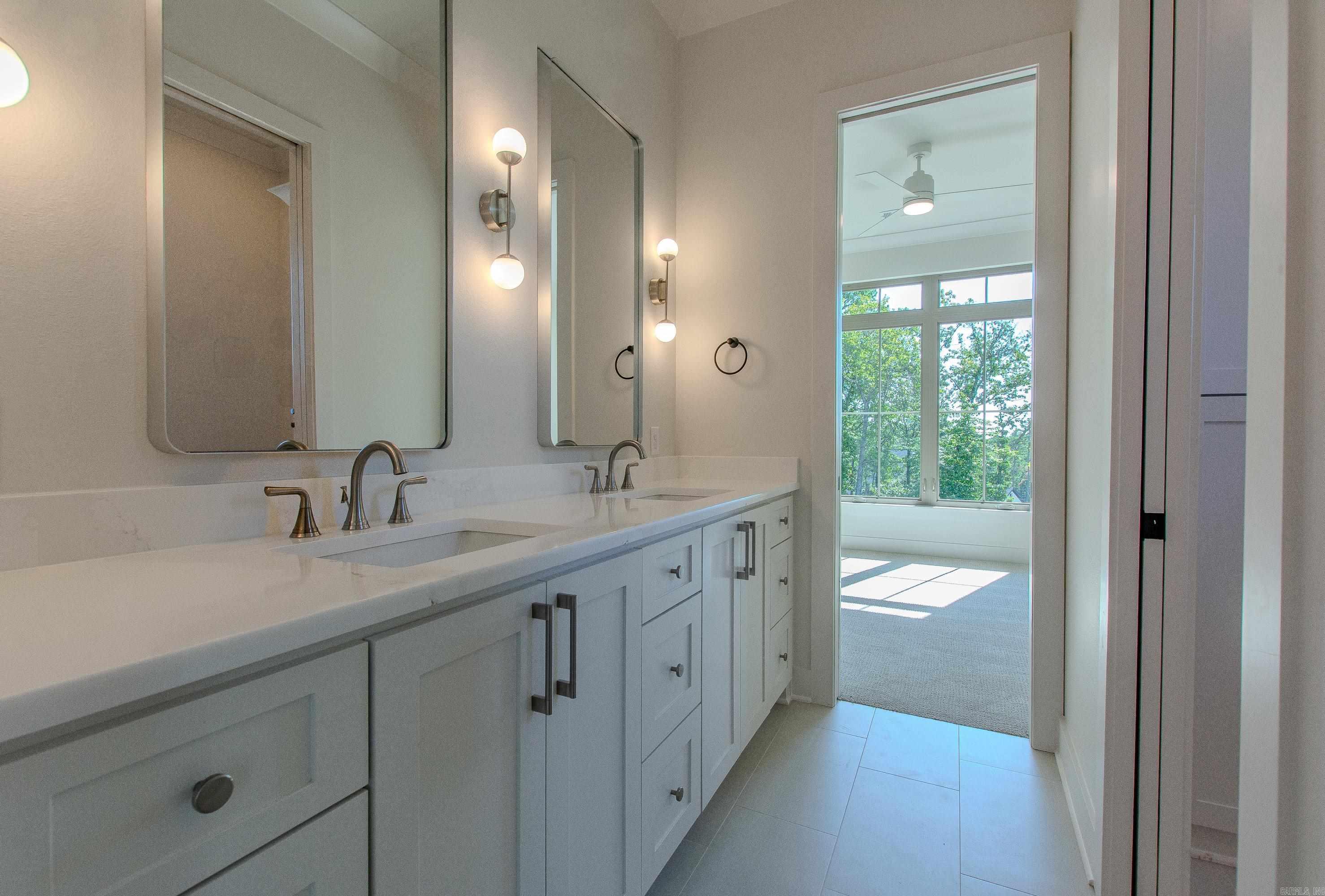 BEAR DEN ESTATES - Residential