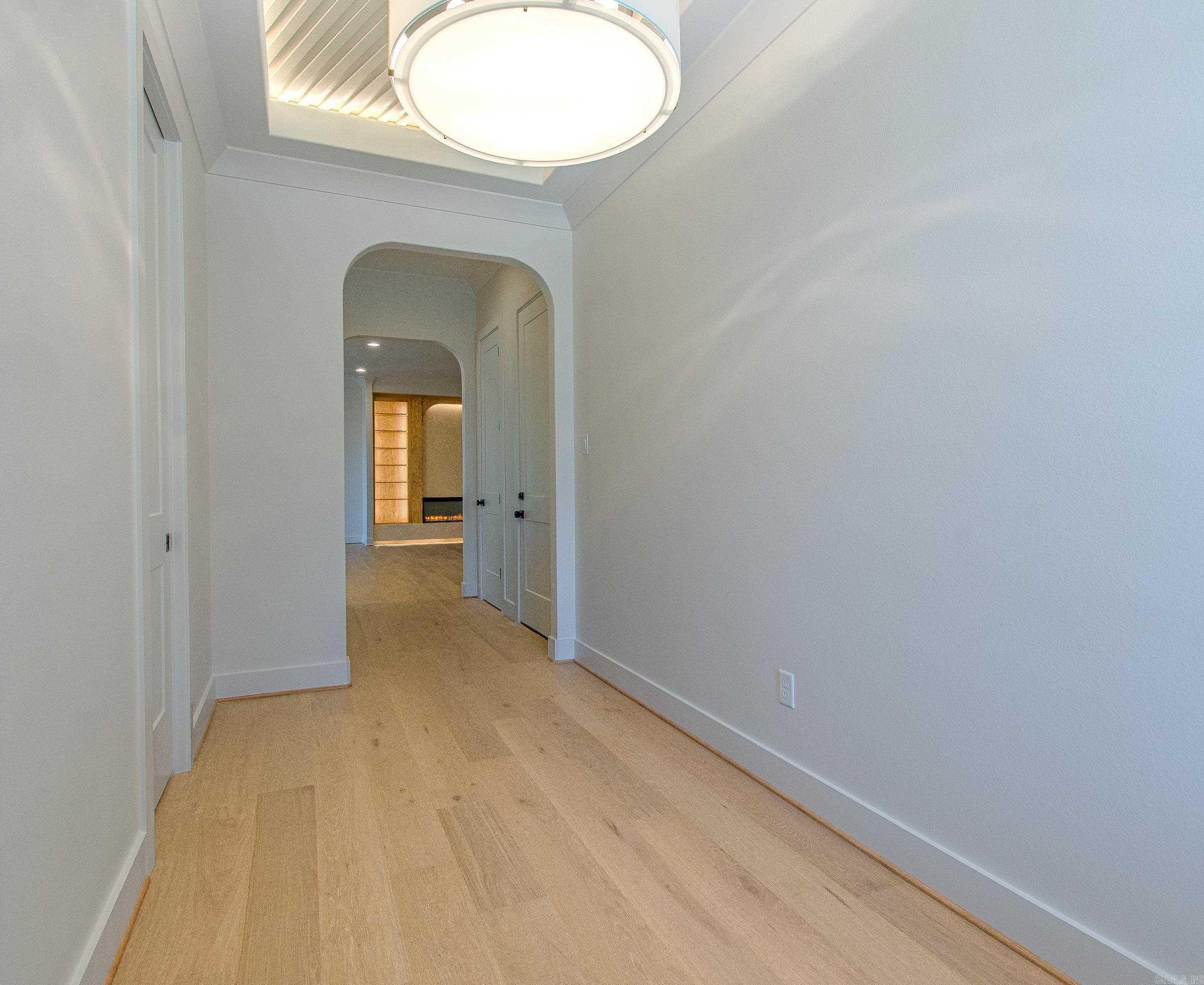 BEAR DEN ESTATES - Residential