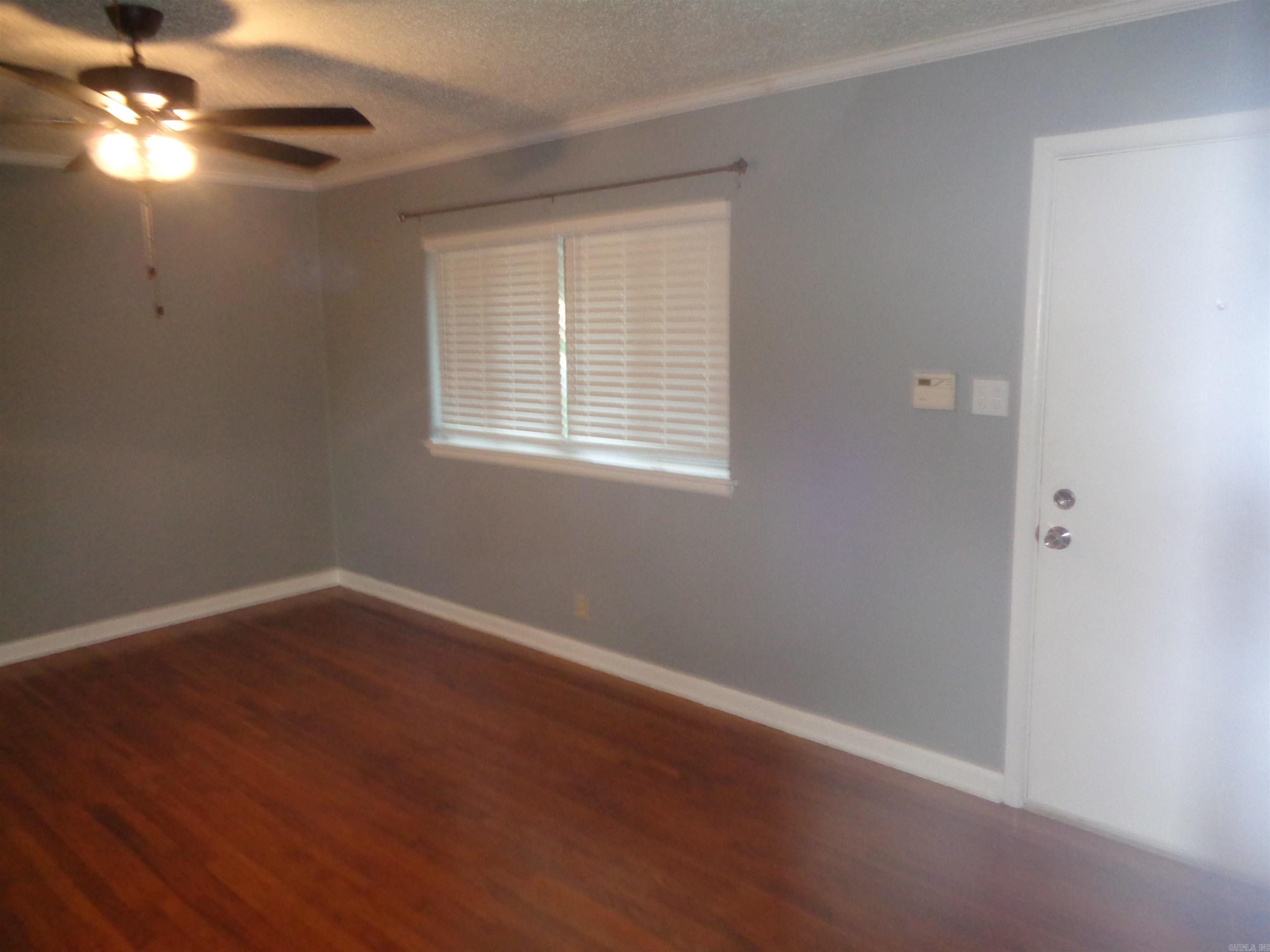 MEADOWLANE ADDN - Residential