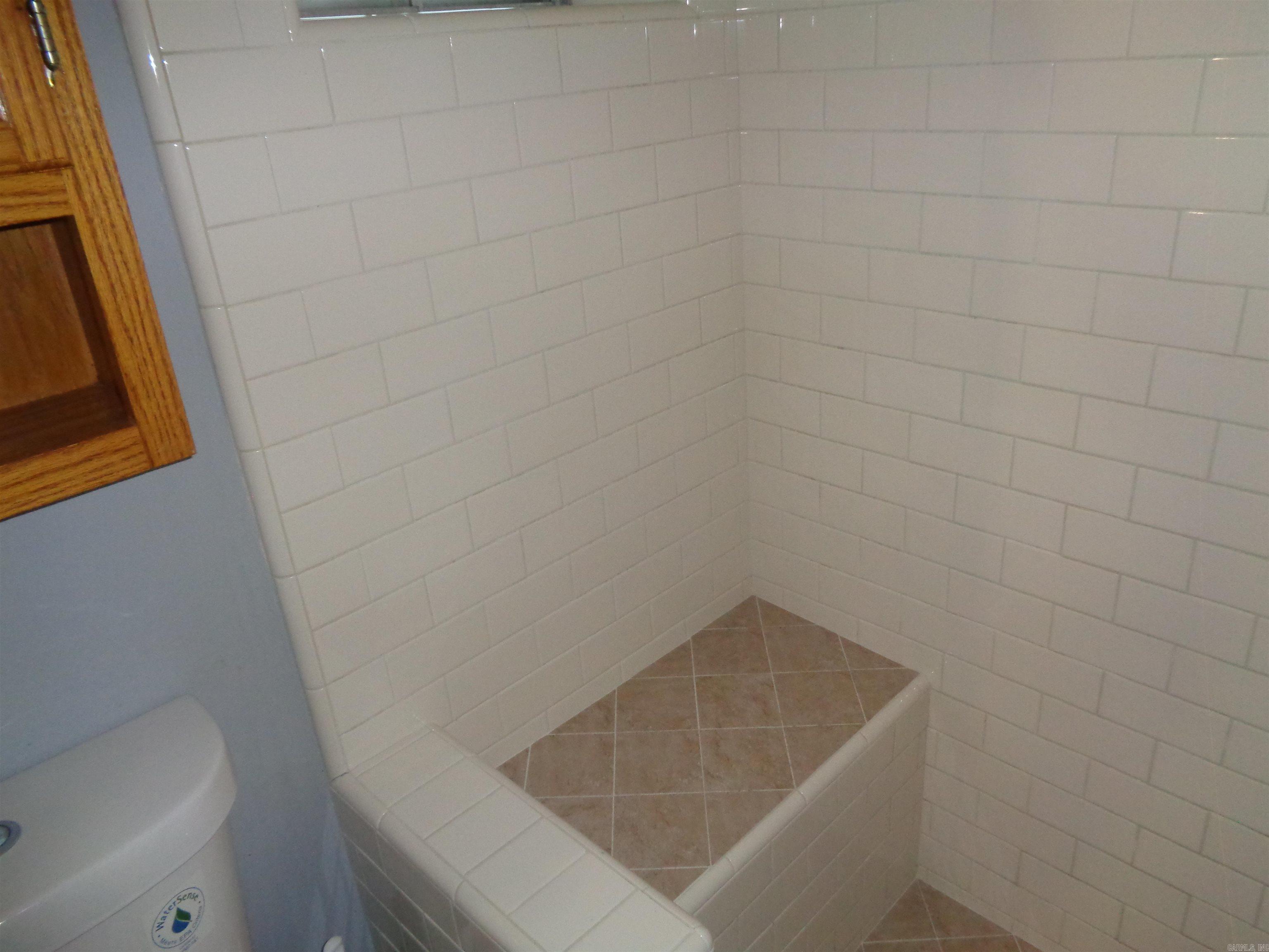 MEADOWLANE ADDN - Residential