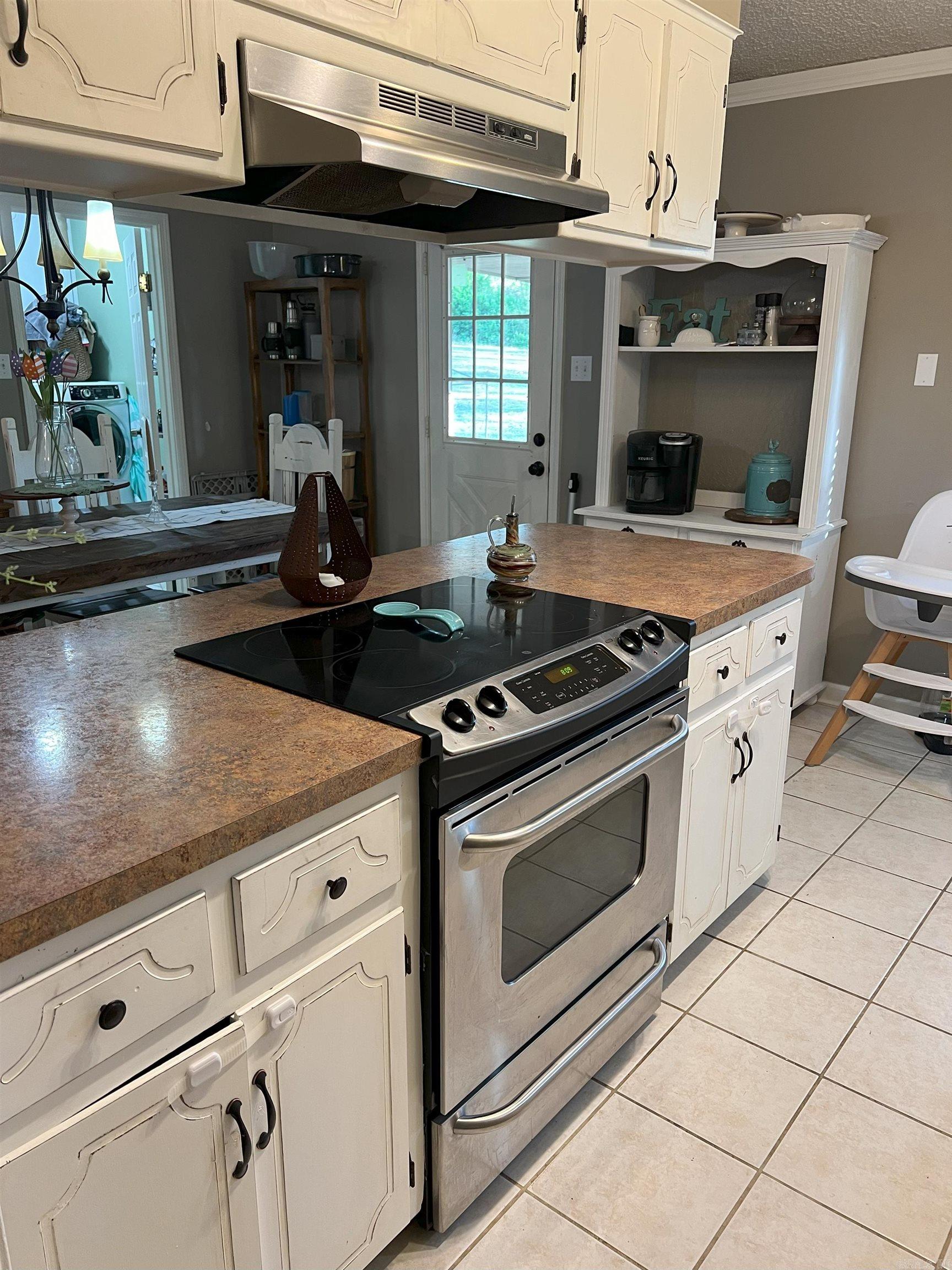 ROLLING BROOK - Residential