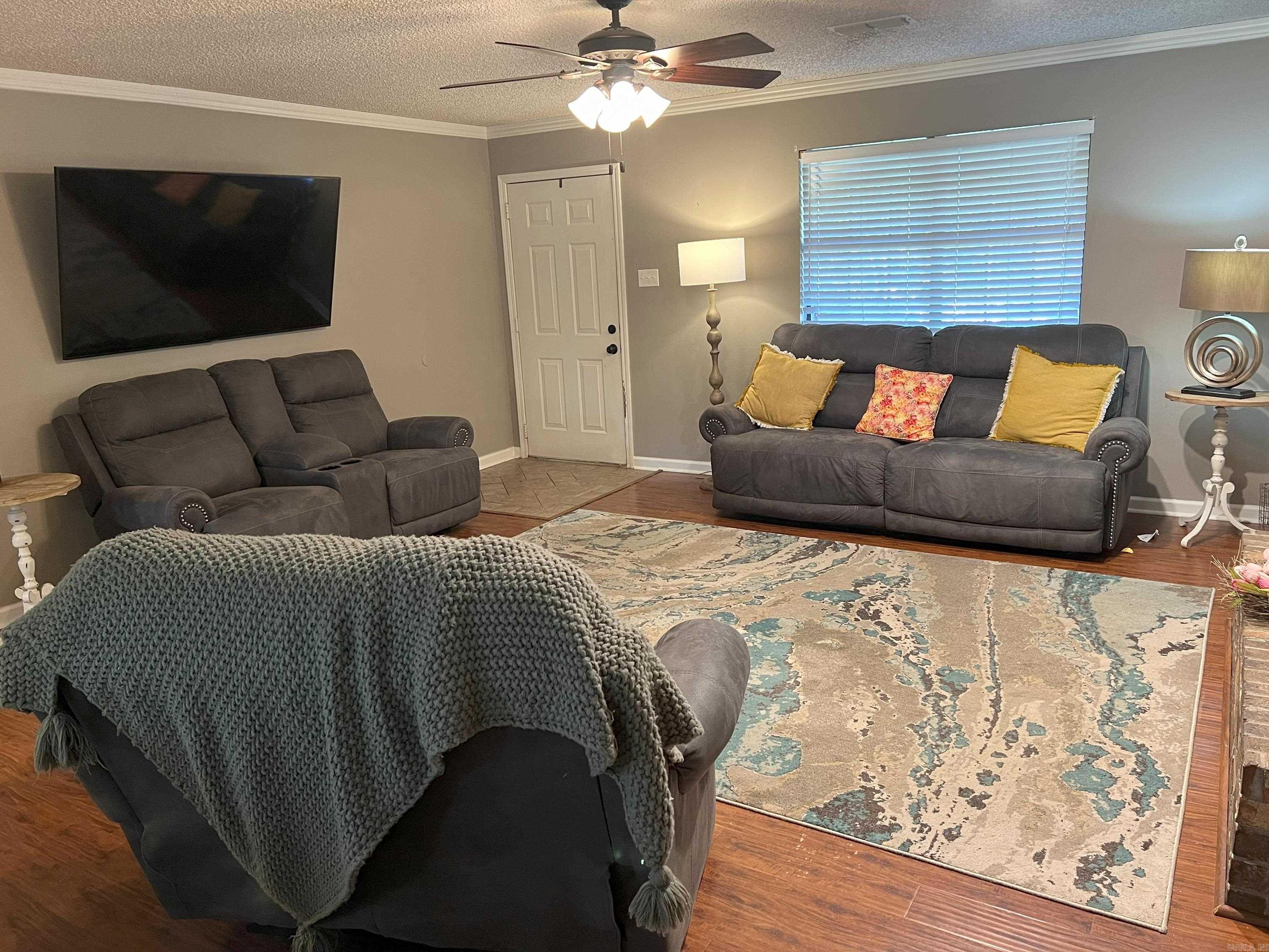 ROLLING BROOK - Residential