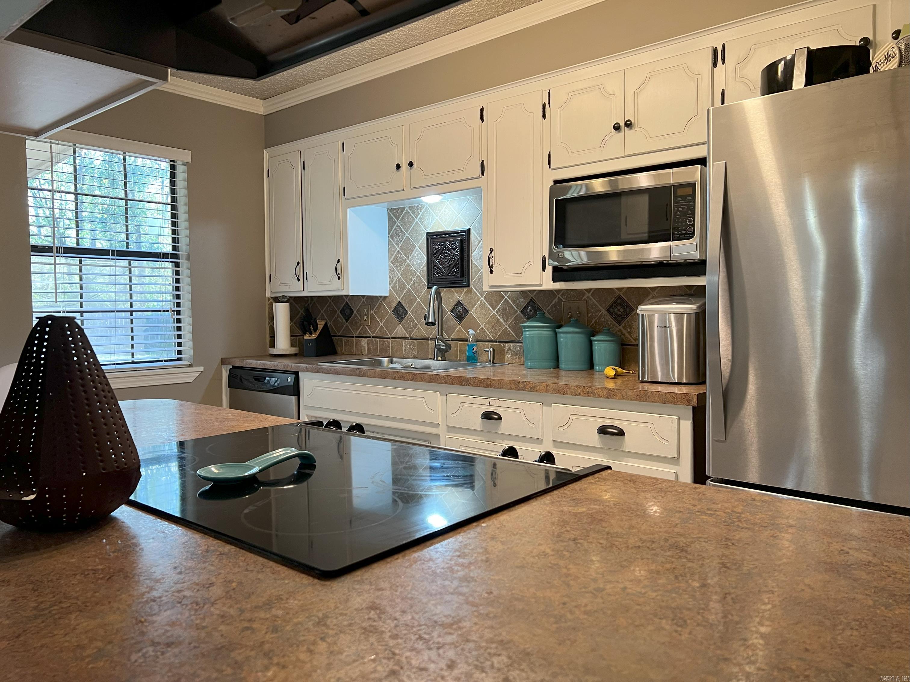 ROLLING BROOK - Residential