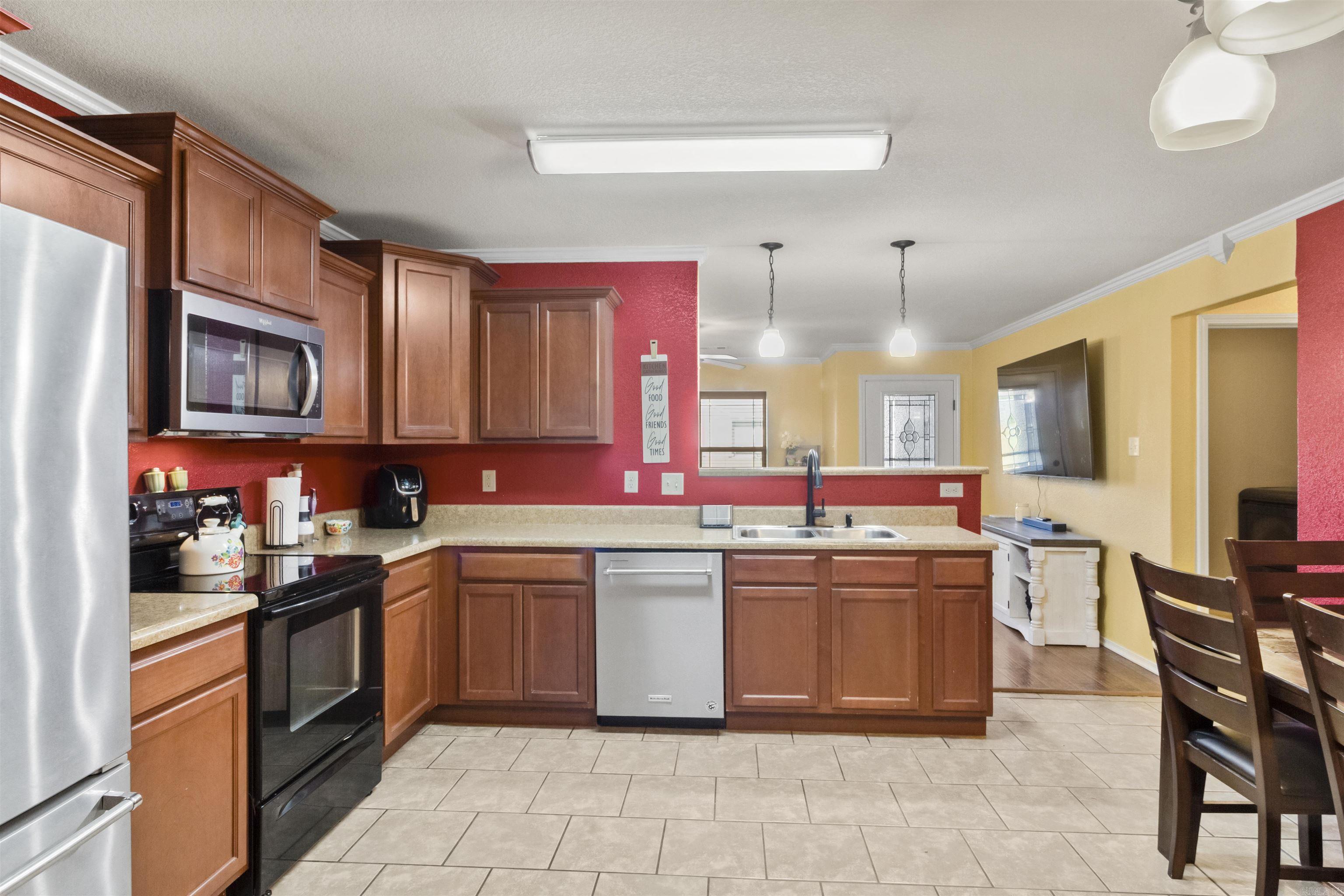 TERRACE MEADOWS - Residential