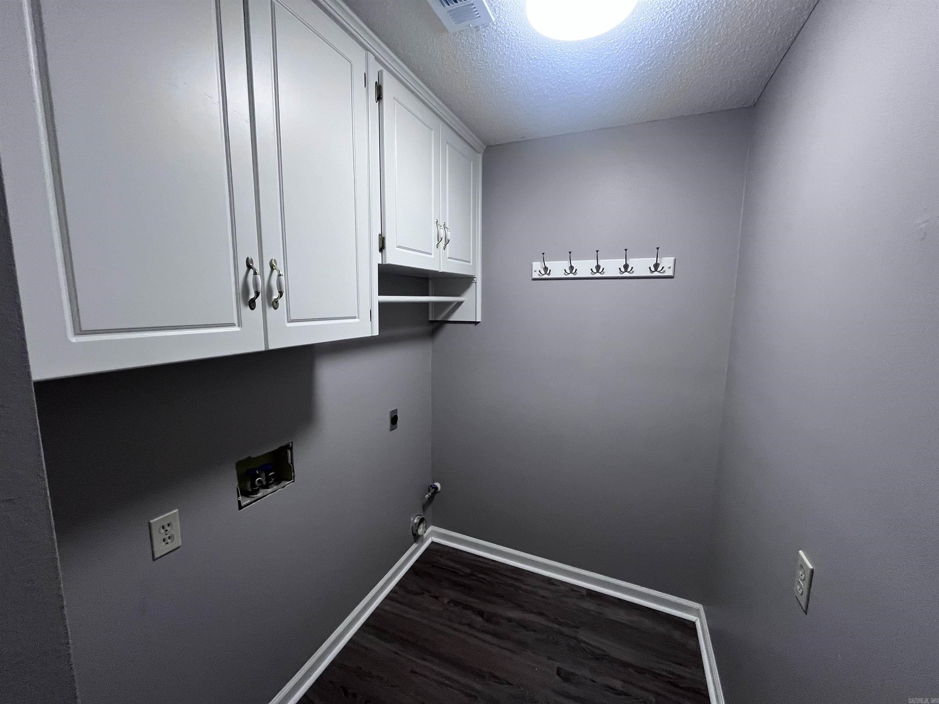 Cabot City Area - Residential Lease