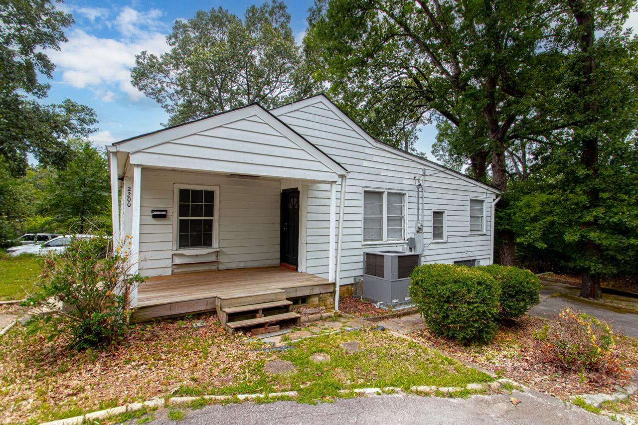 CHERRY & COX - Residential