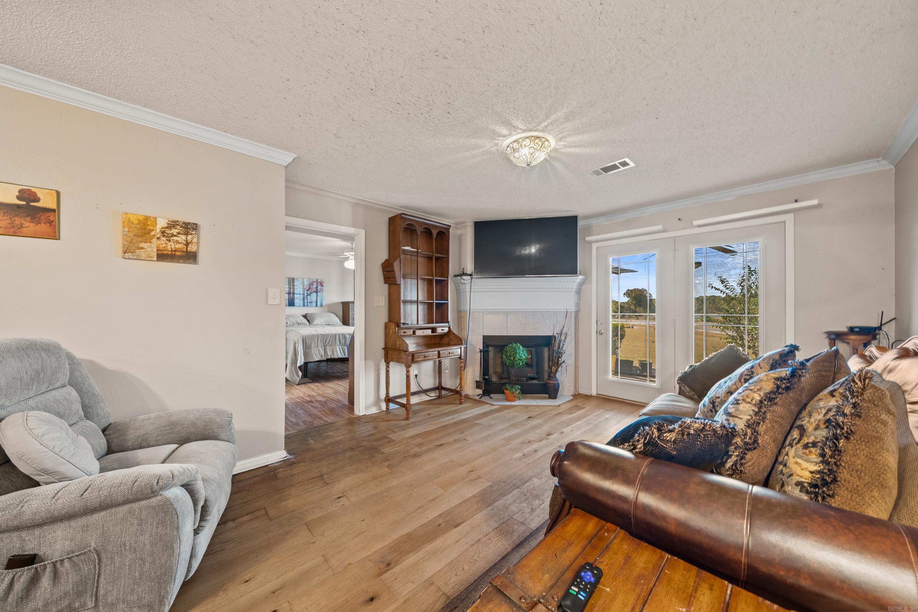 DIAMONDHEAD MANOR - Residential