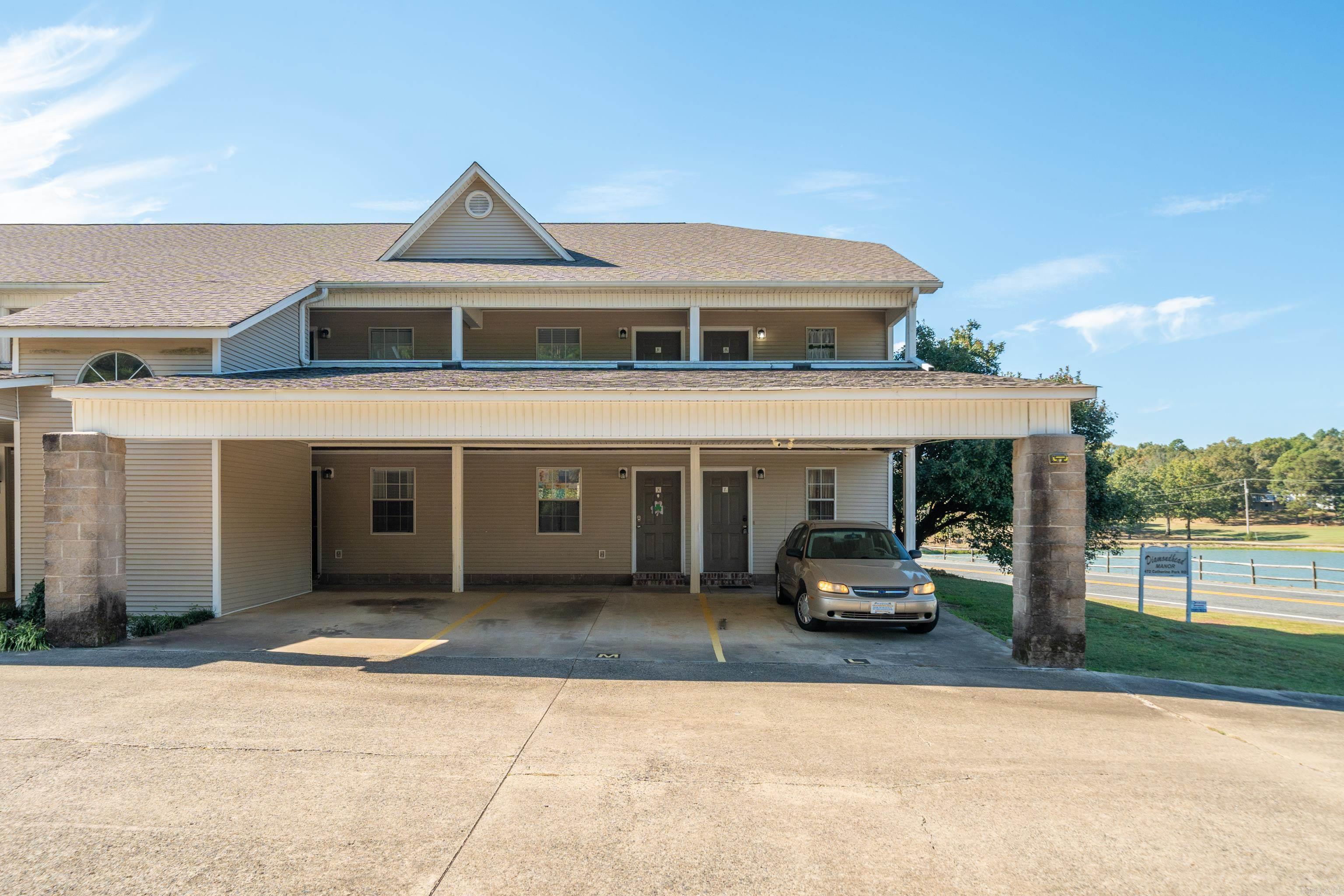 DIAMONDHEAD MANOR - Residential