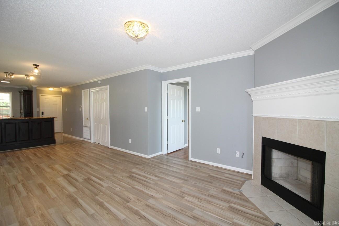 DIAMONDHEAD MANOR - Residential