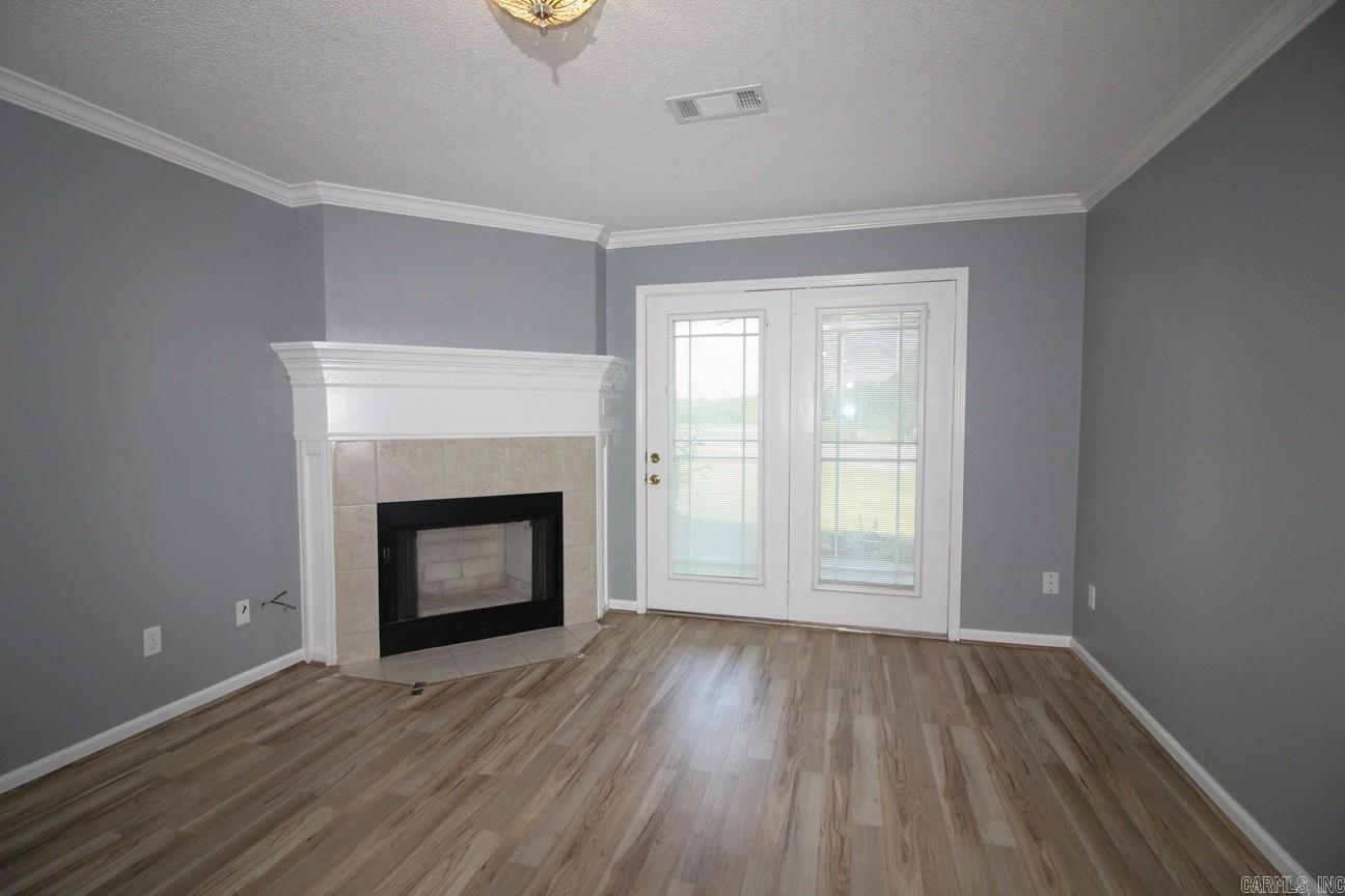 DIAMONDHEAD MANOR - Residential