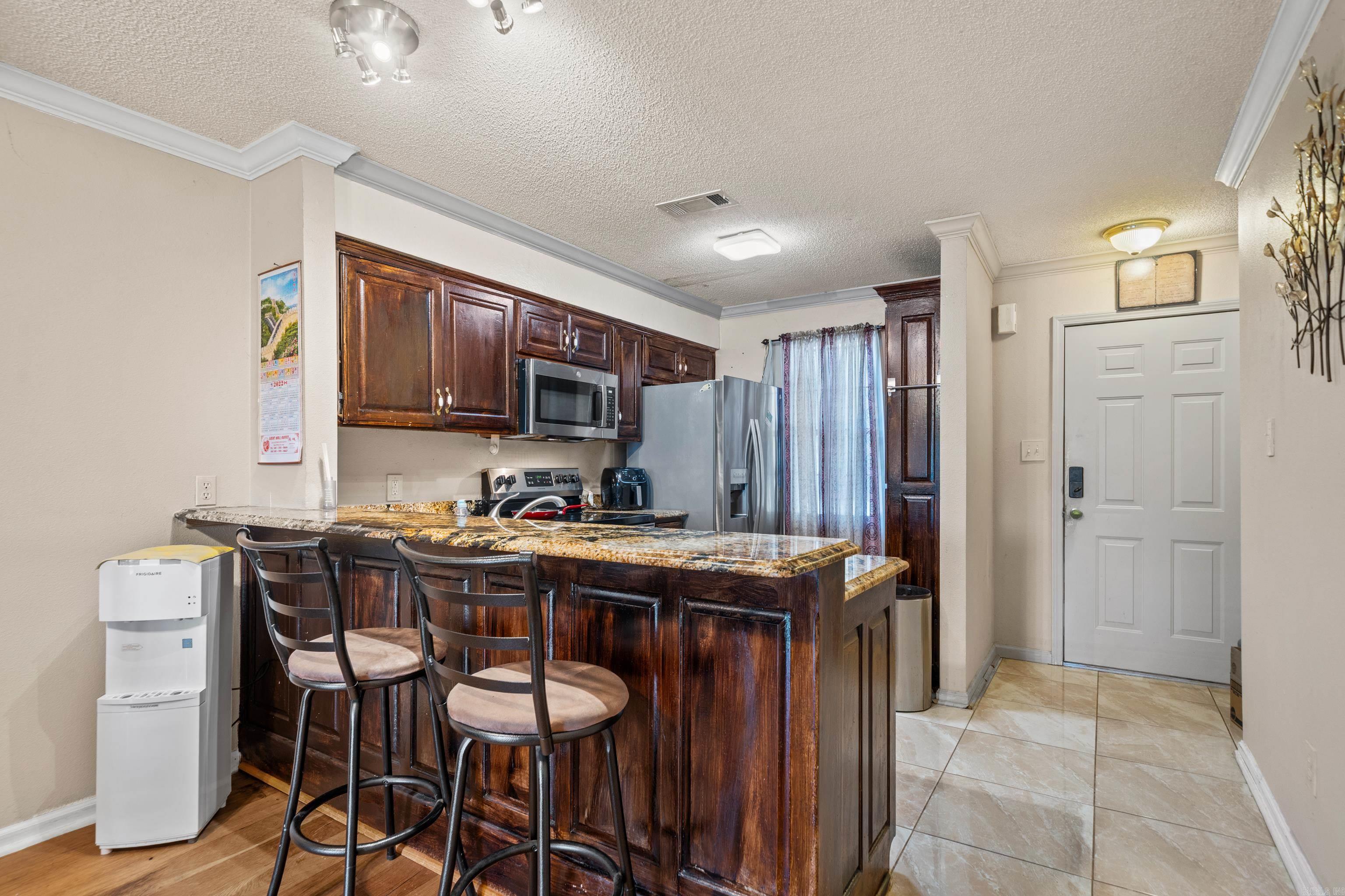 DIAMONDHEAD MANOR - Residential