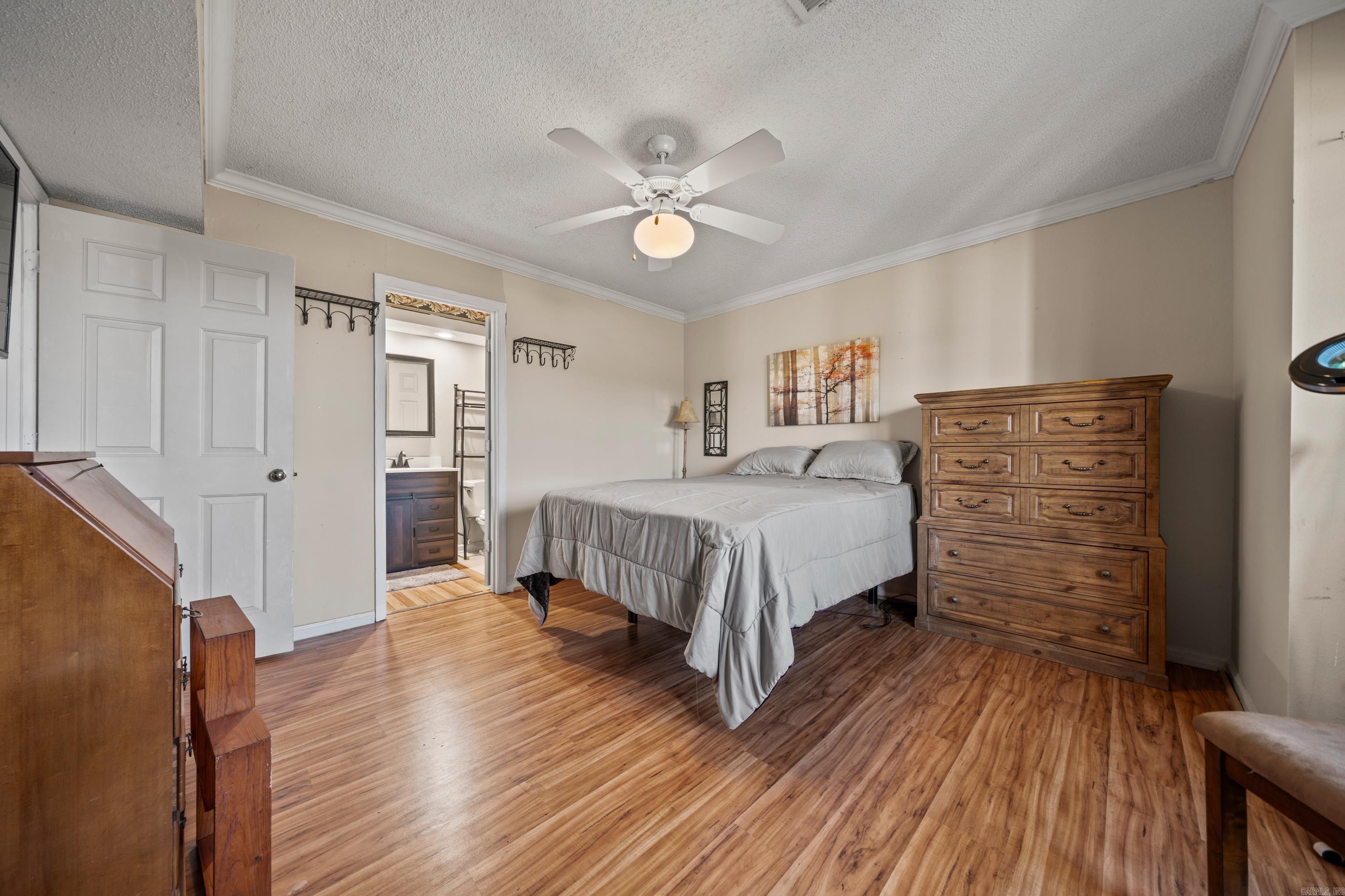 DIAMONDHEAD MANOR - Residential