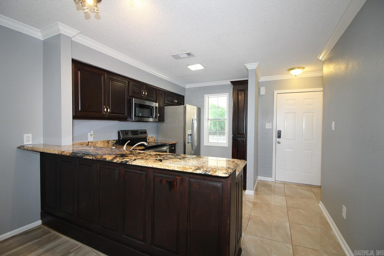 DIAMONDHEAD MANOR - Residential