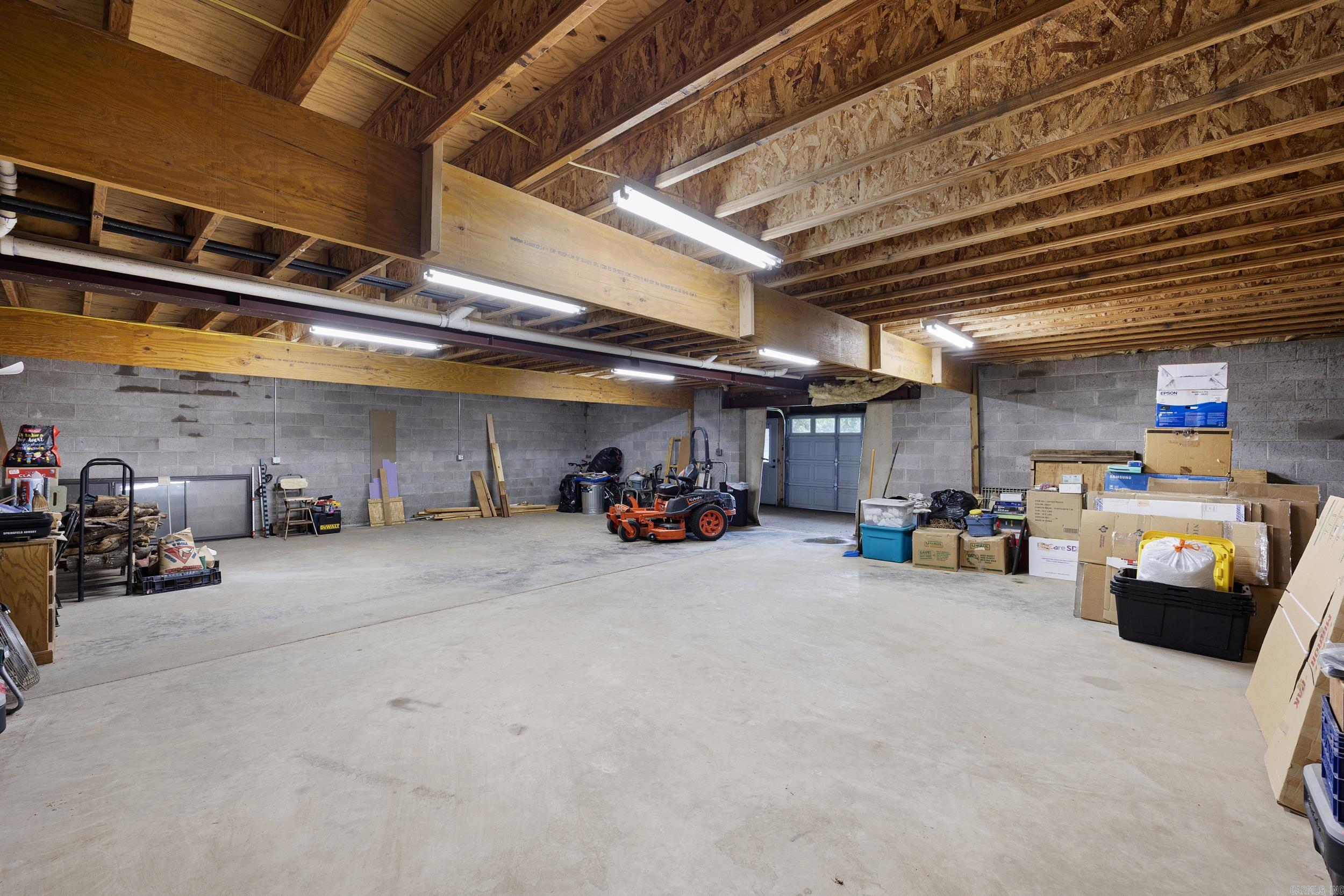 EAGLE RIDGE I - Residential