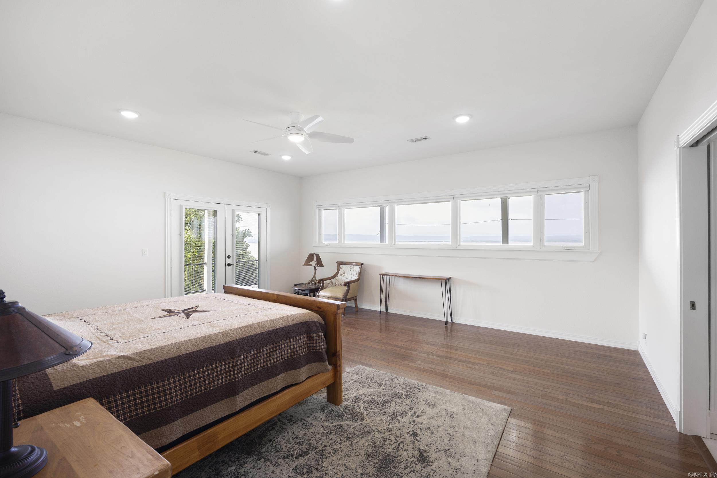 EAGLE RIDGE I - Residential