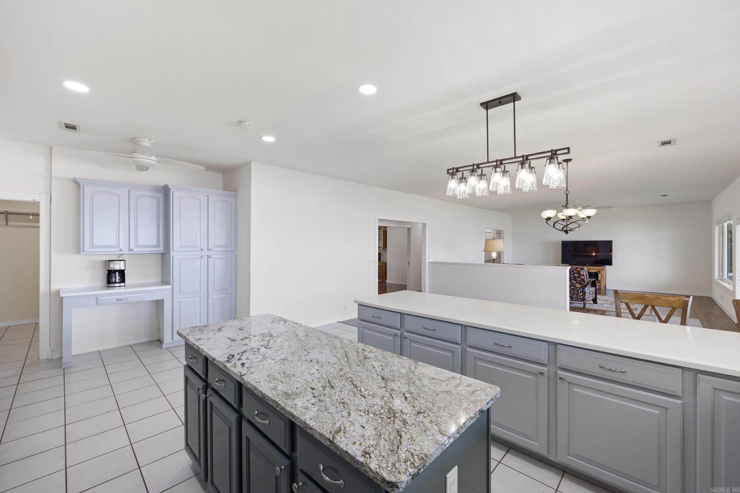 EAGLE RIDGE I - Residential