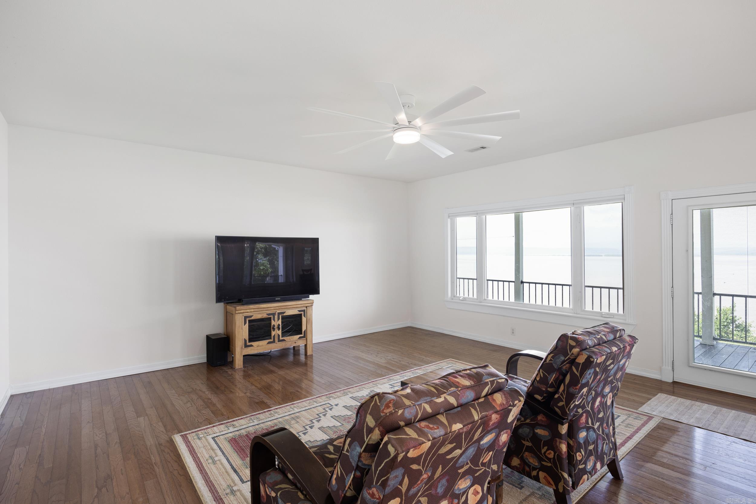EAGLE RIDGE I - Residential