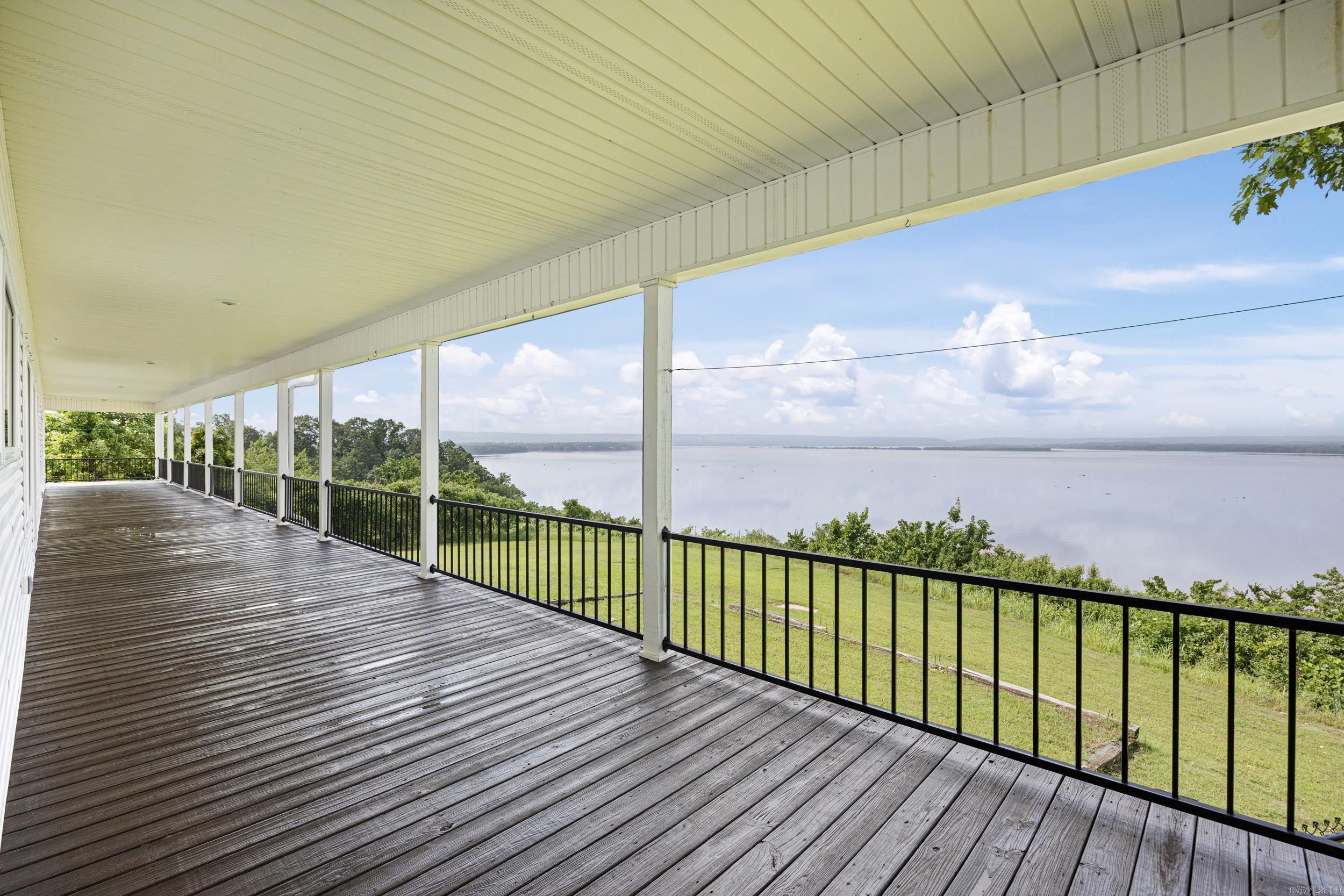 EAGLE RIDGE I - Residential
