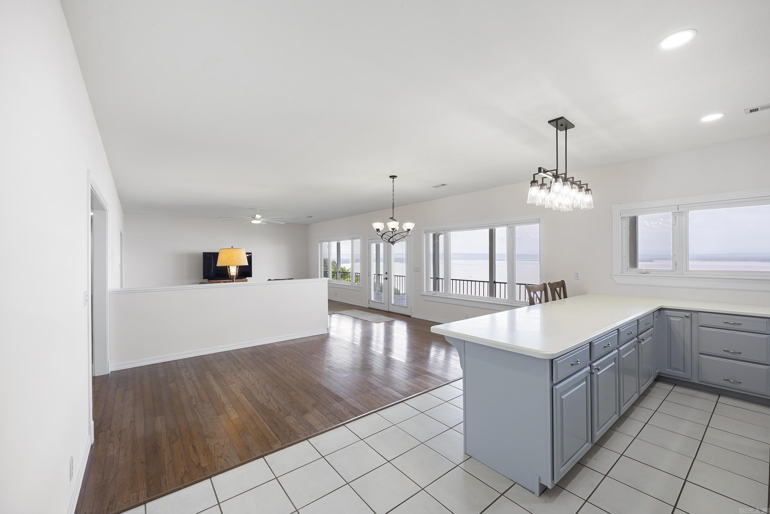 EAGLE RIDGE I - Residential