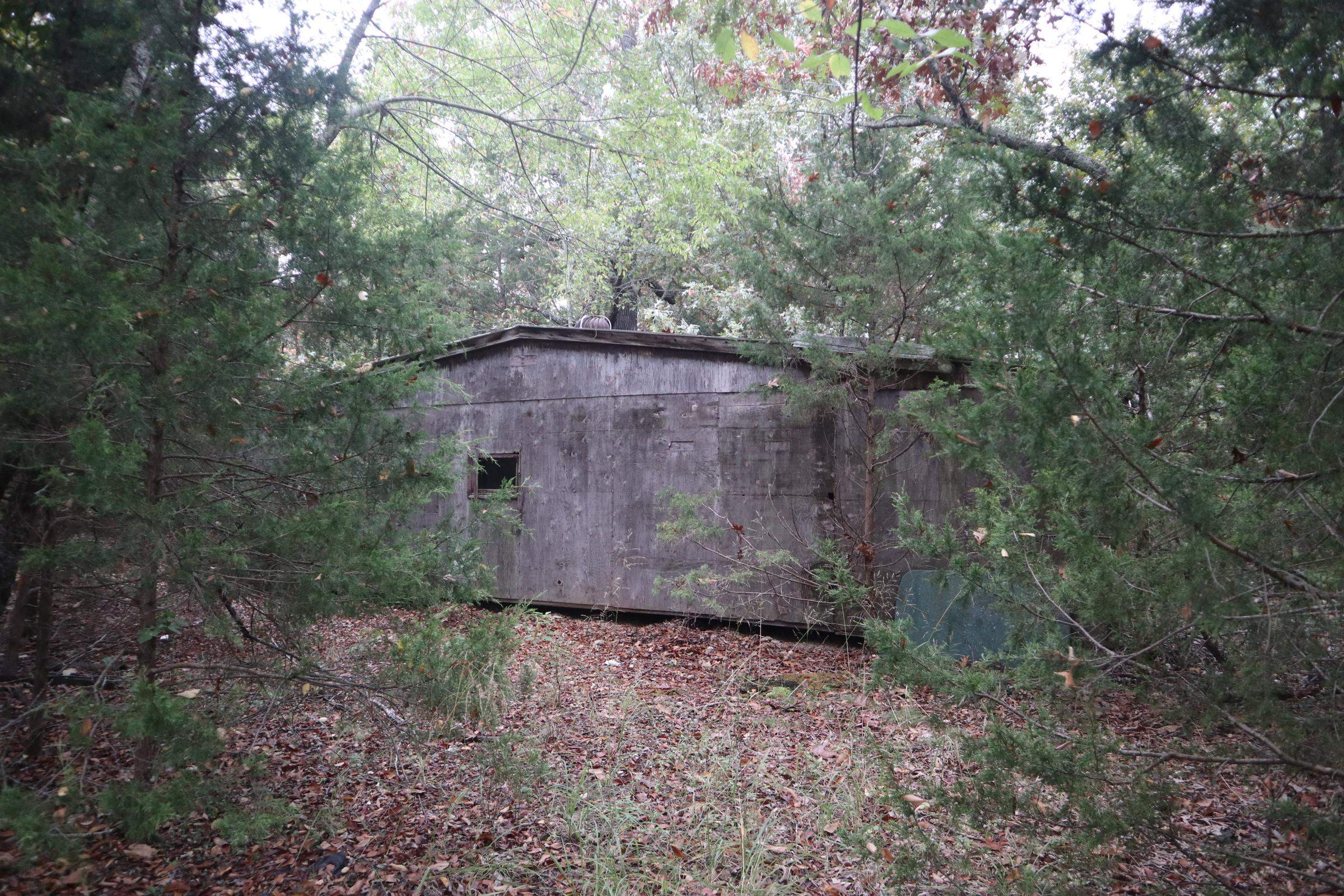 Metes & Bounds - Land