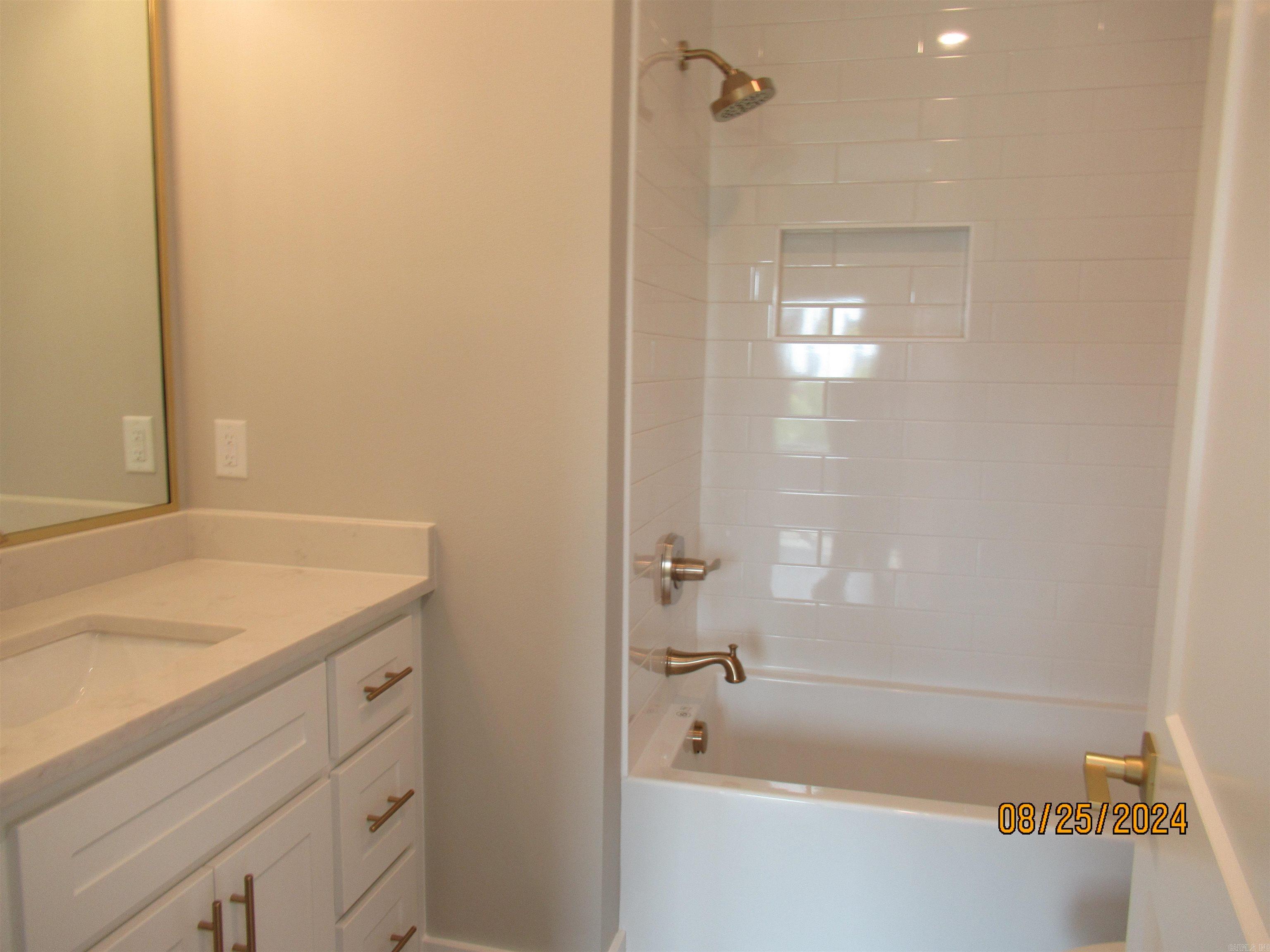 Rockwater Village - Residential Lease