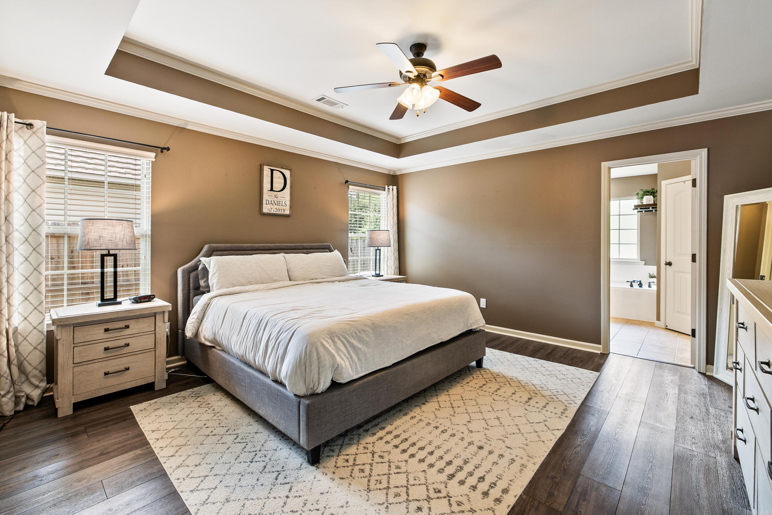 KINGS CROSSING - Residential