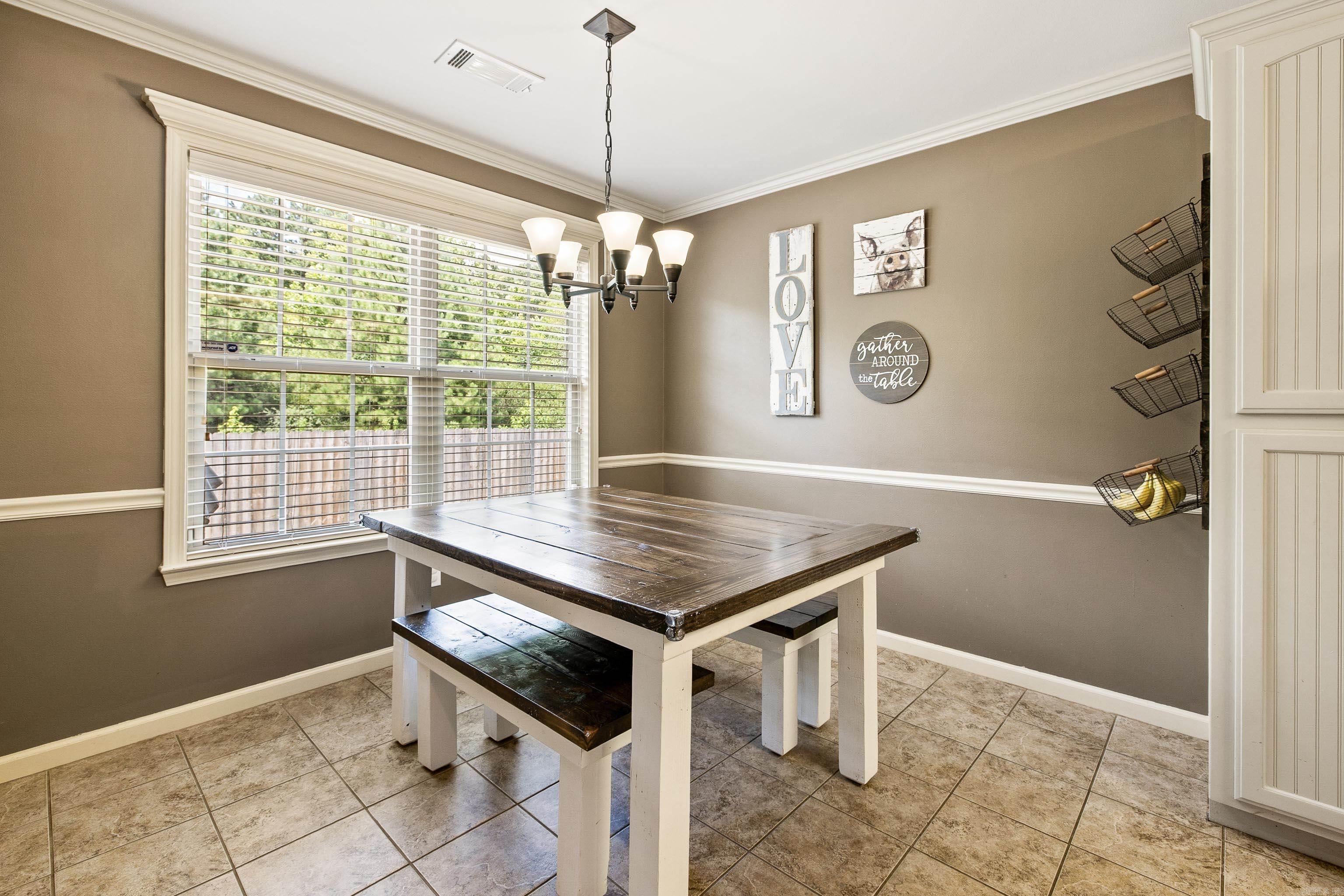 KINGS CROSSING - Residential