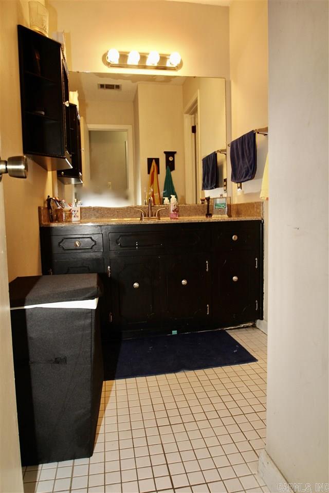 SMOKING OAKS ADD - Residential