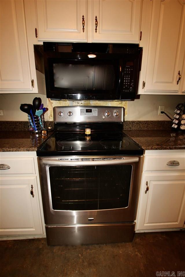 SMOKING OAKS ADD - Residential