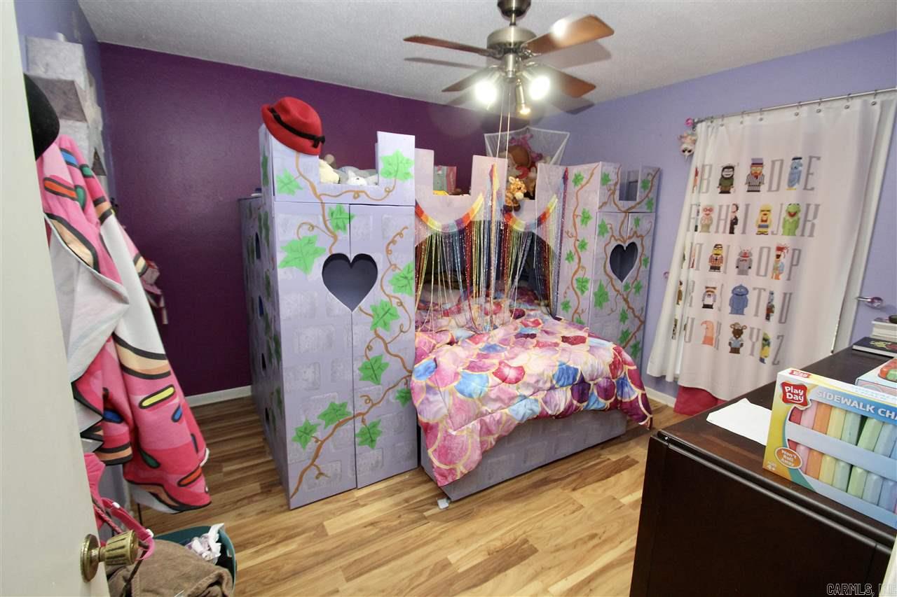 SMOKING OAKS ADD - Residential