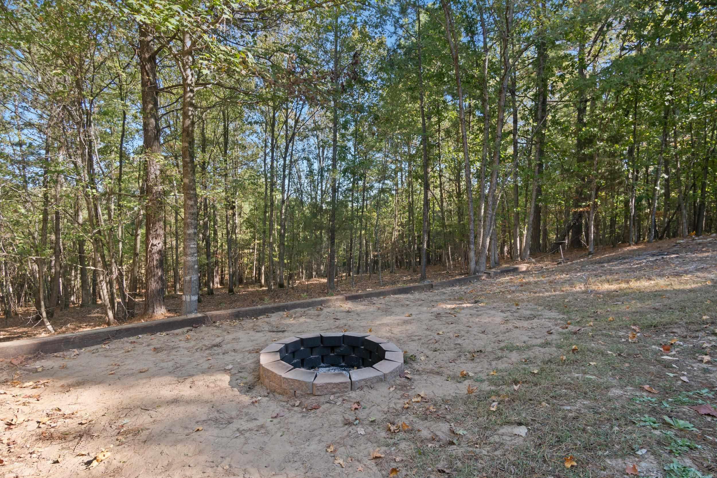 PINEWOOD ESTATES - Residential