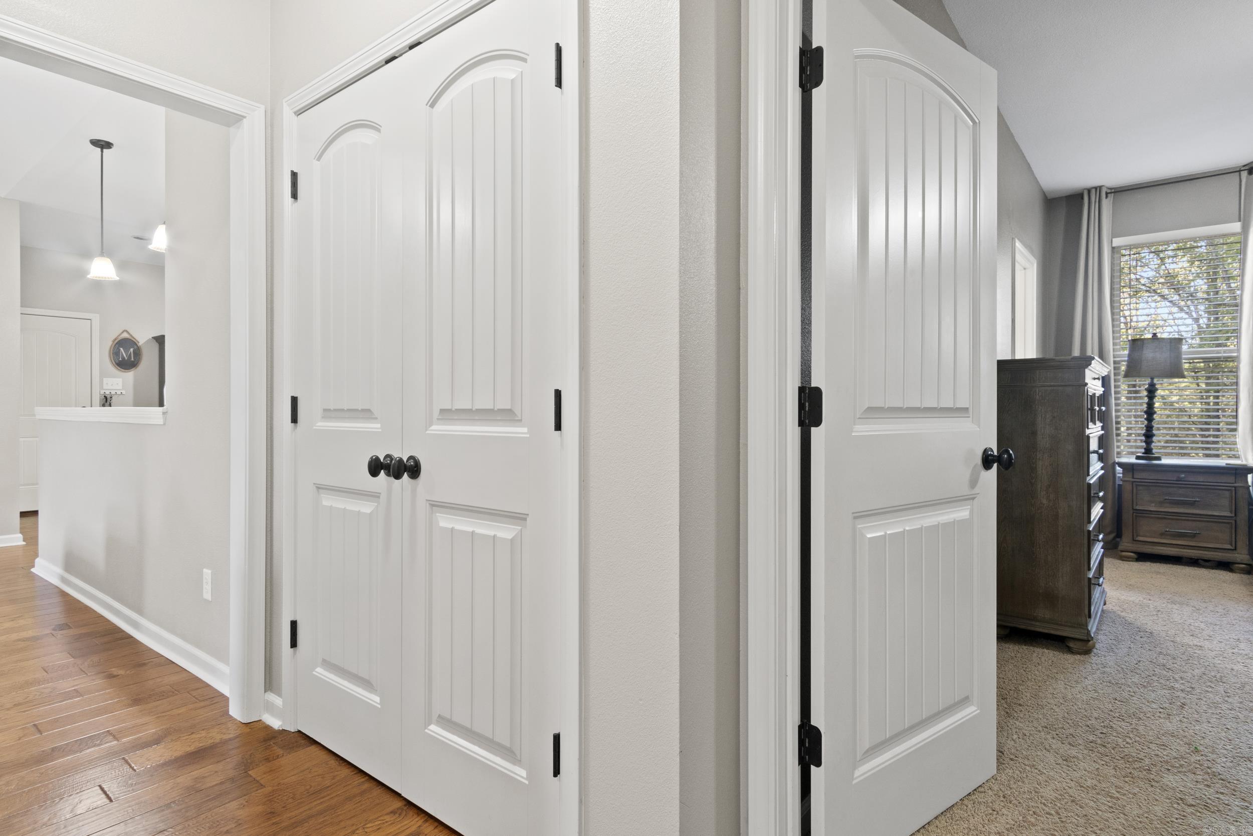 PINEWOOD ESTATES - Residential