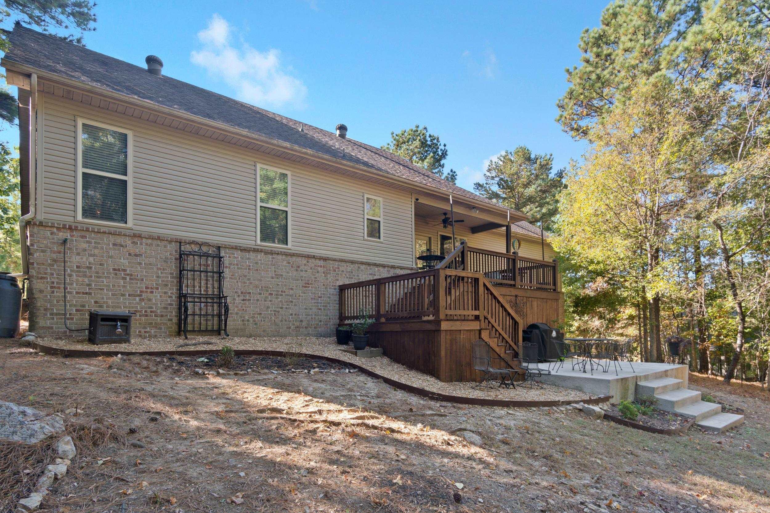 PINEWOOD ESTATES - Residential