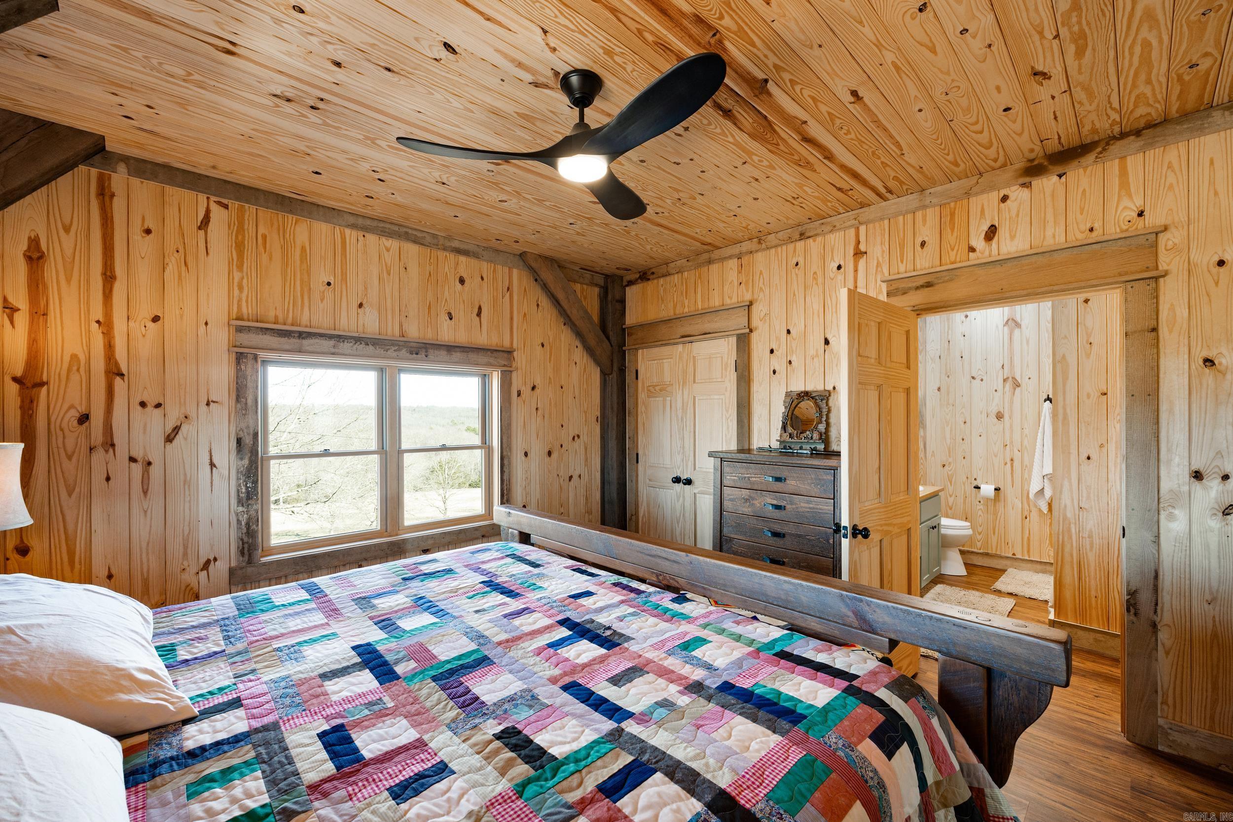 ARKANSAS HGTS - Residential