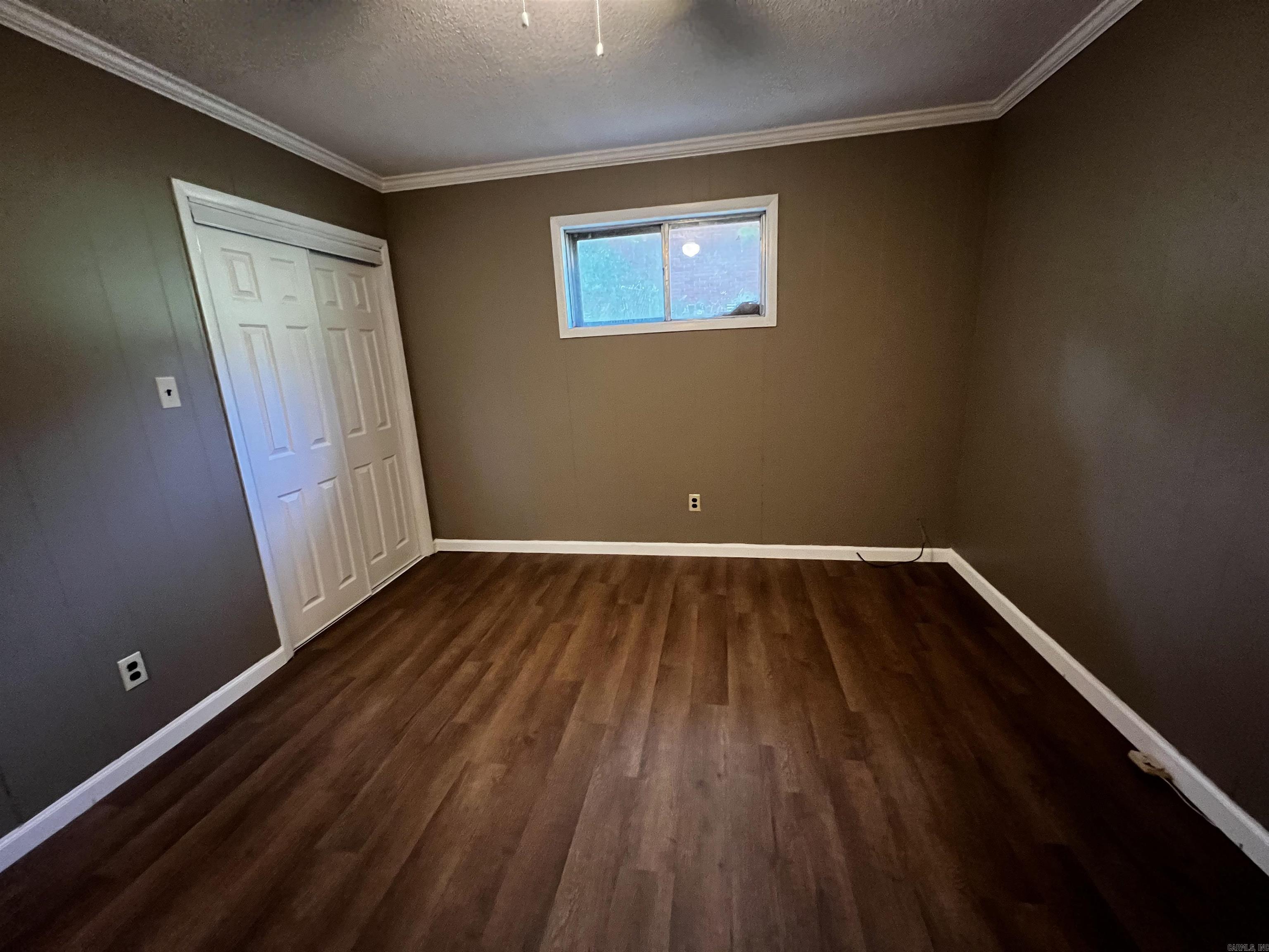 FORREST HILLS - Residential