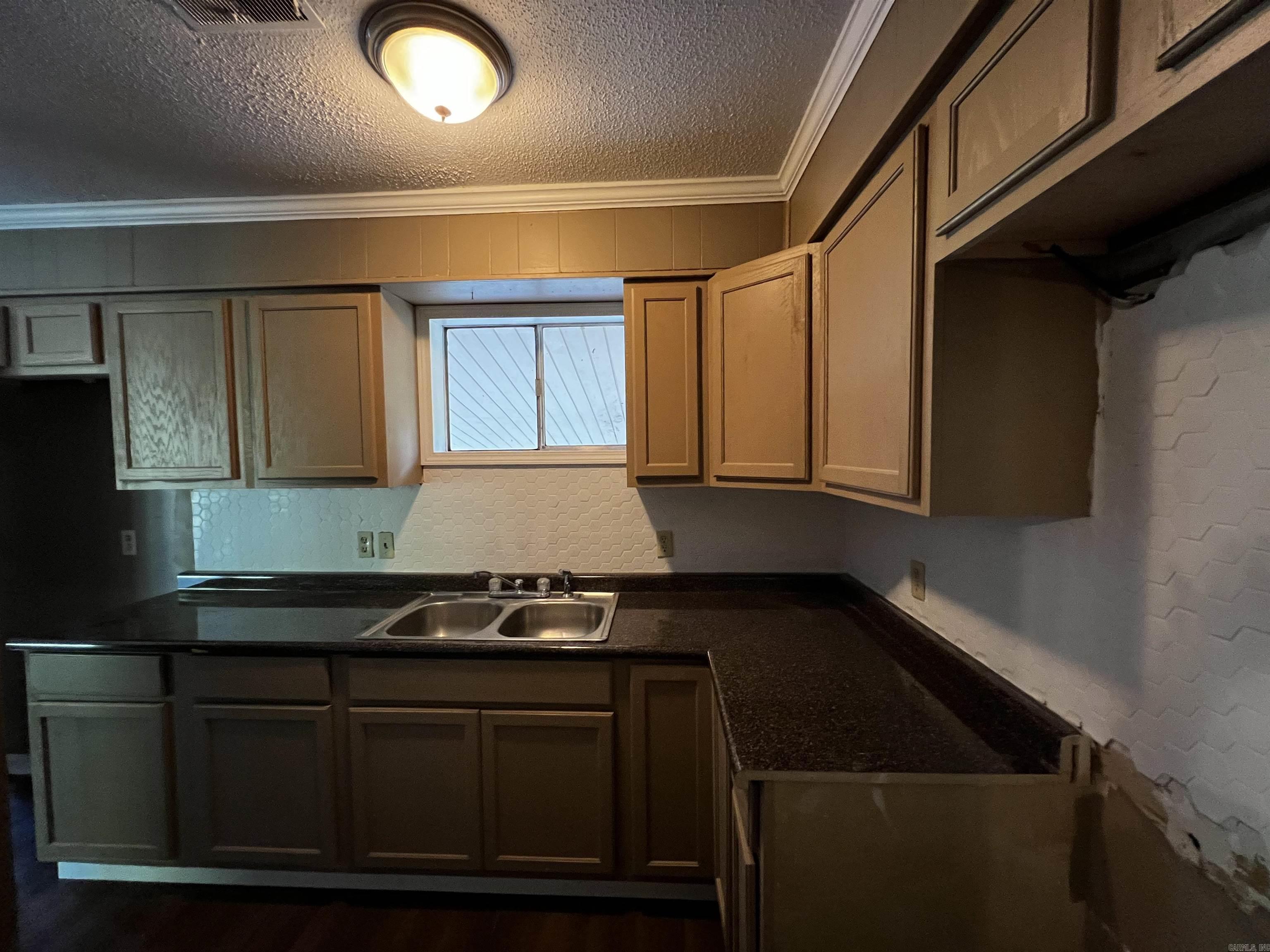 FORREST HILLS - Residential