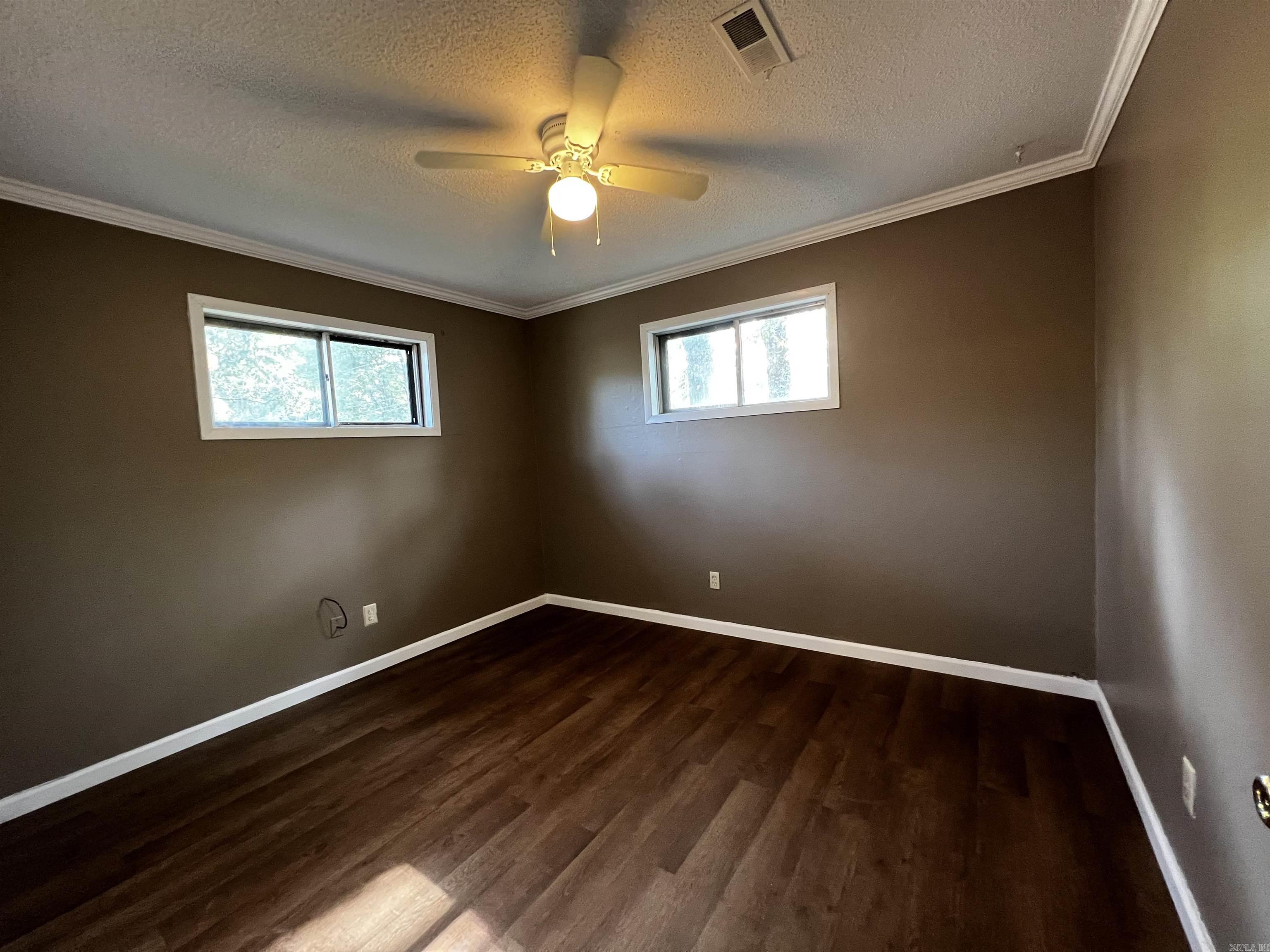 FORREST HILLS - Residential