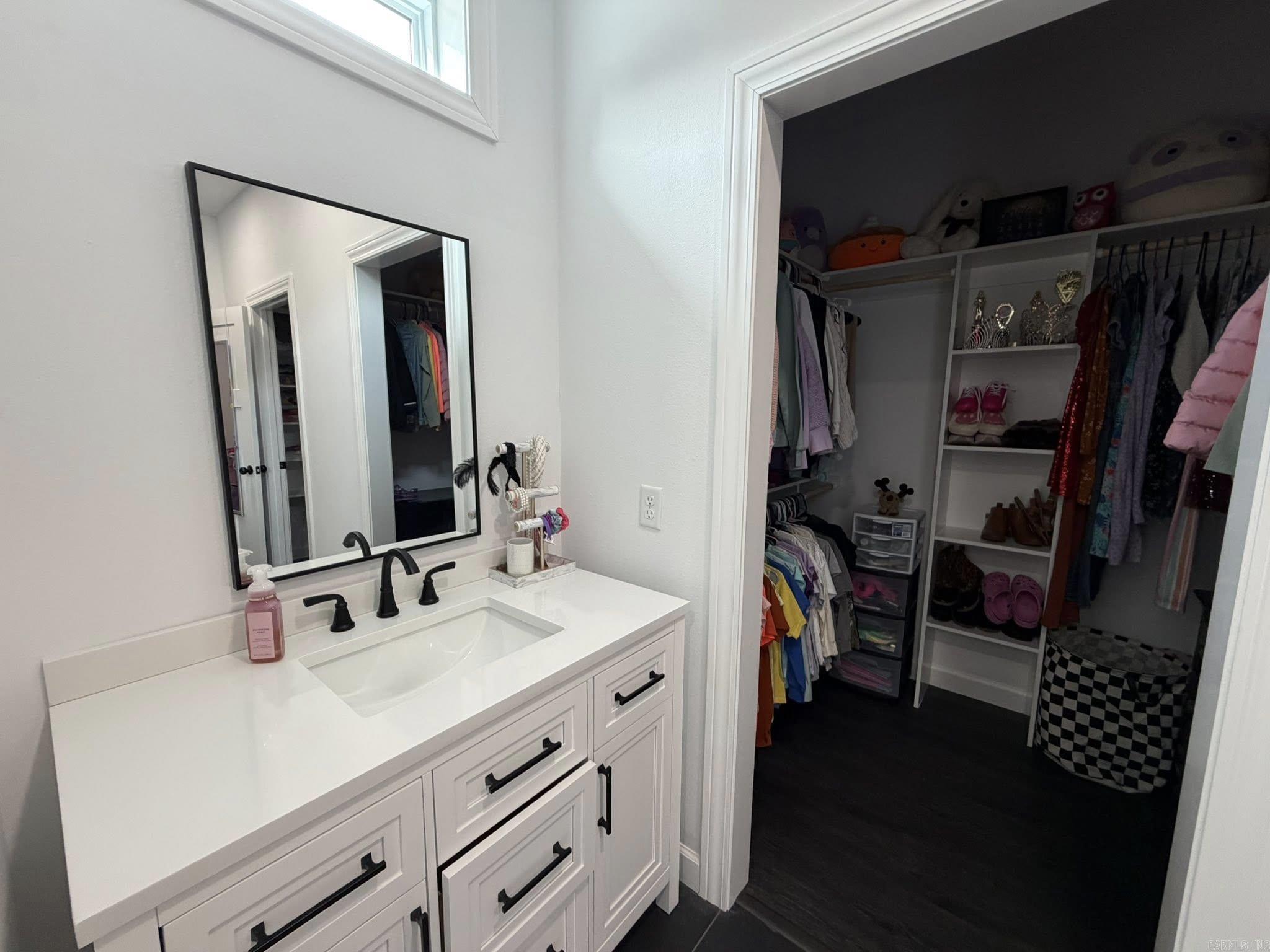 Lancaster-Tubbs Creek Homes - Residential